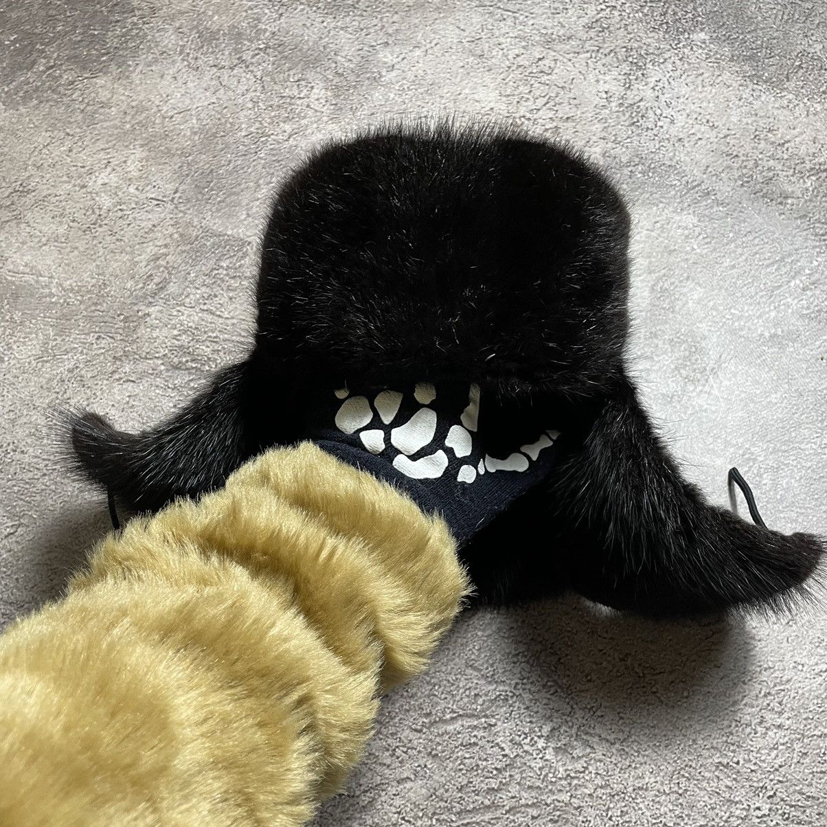 Vintage 90s Alt Beanie Mohair Ushanka Faux American VTg