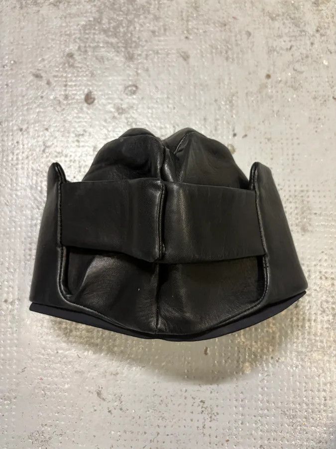 Prada 2000s Prada Black Leather Structured Hat Size ONE SIZE - 6 Thumbnail