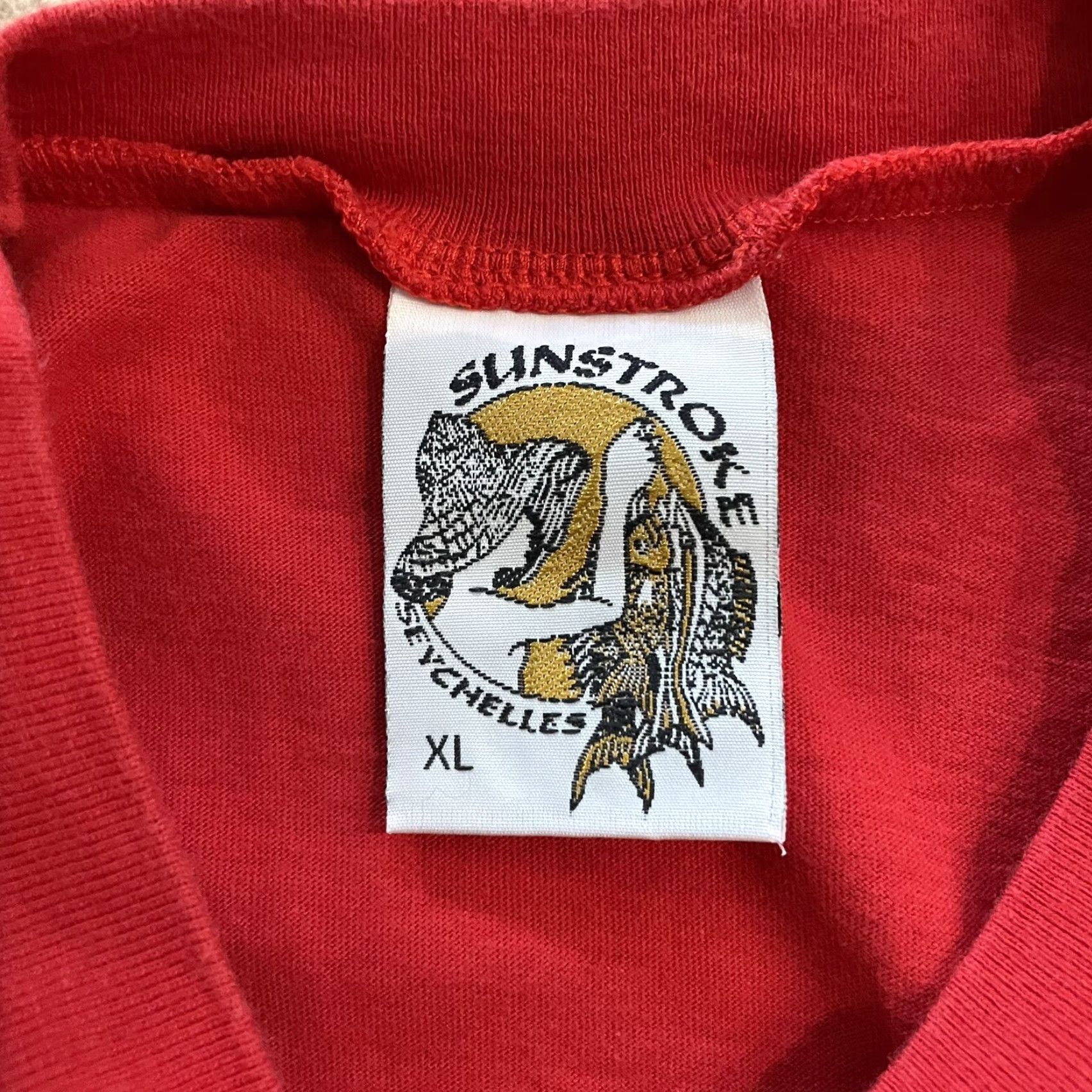 Vintage VINTAGE Sunstroke red graphic Tee Mens XL T-Shirt Shirt Men Red Graphic Tee X-Large Size US XL / EU 56 / 4 - 4 Thumbnail