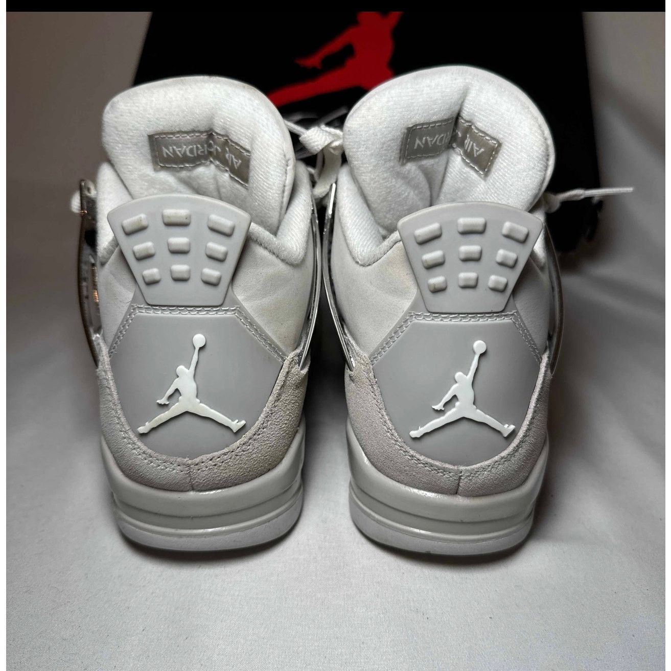 Jordan Brand × Nike Size 6.5 Air Jordan 4 Retro Frozen Moments Women's Ships Now Size US 6.5 / IT 36.5 - 5 Thumbnail