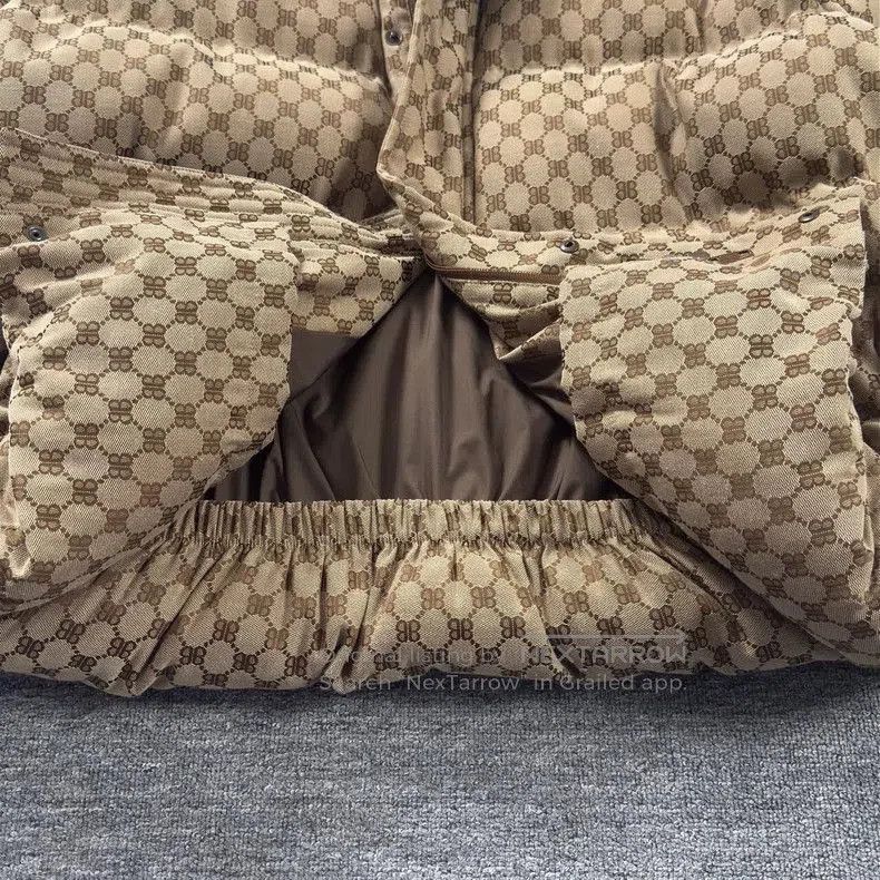 Balenciaga Balenciaga x Gucci Brown Puffer Jacket. Size US S / EU 44-46 / 1 - 3 Thumbnail