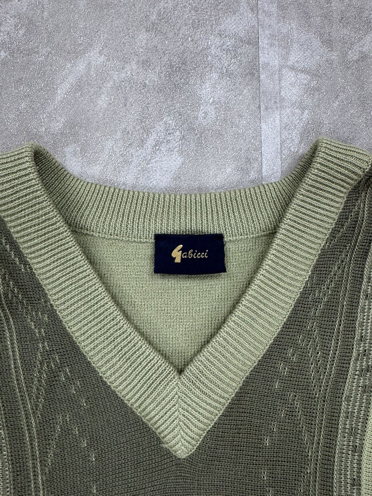 Gabicci Gabicci Vintage sweater v-neck old money preppy style Size US XL / EU 56 / 4 - 3 Thumbnail