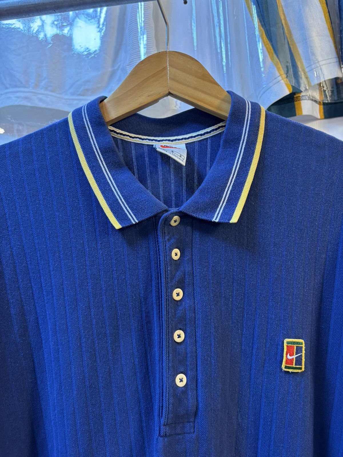 Nike Vintage Nike Tennis Court Polo Shirt Size US L / EU 52-54 / 3 - 7 Thumbnail