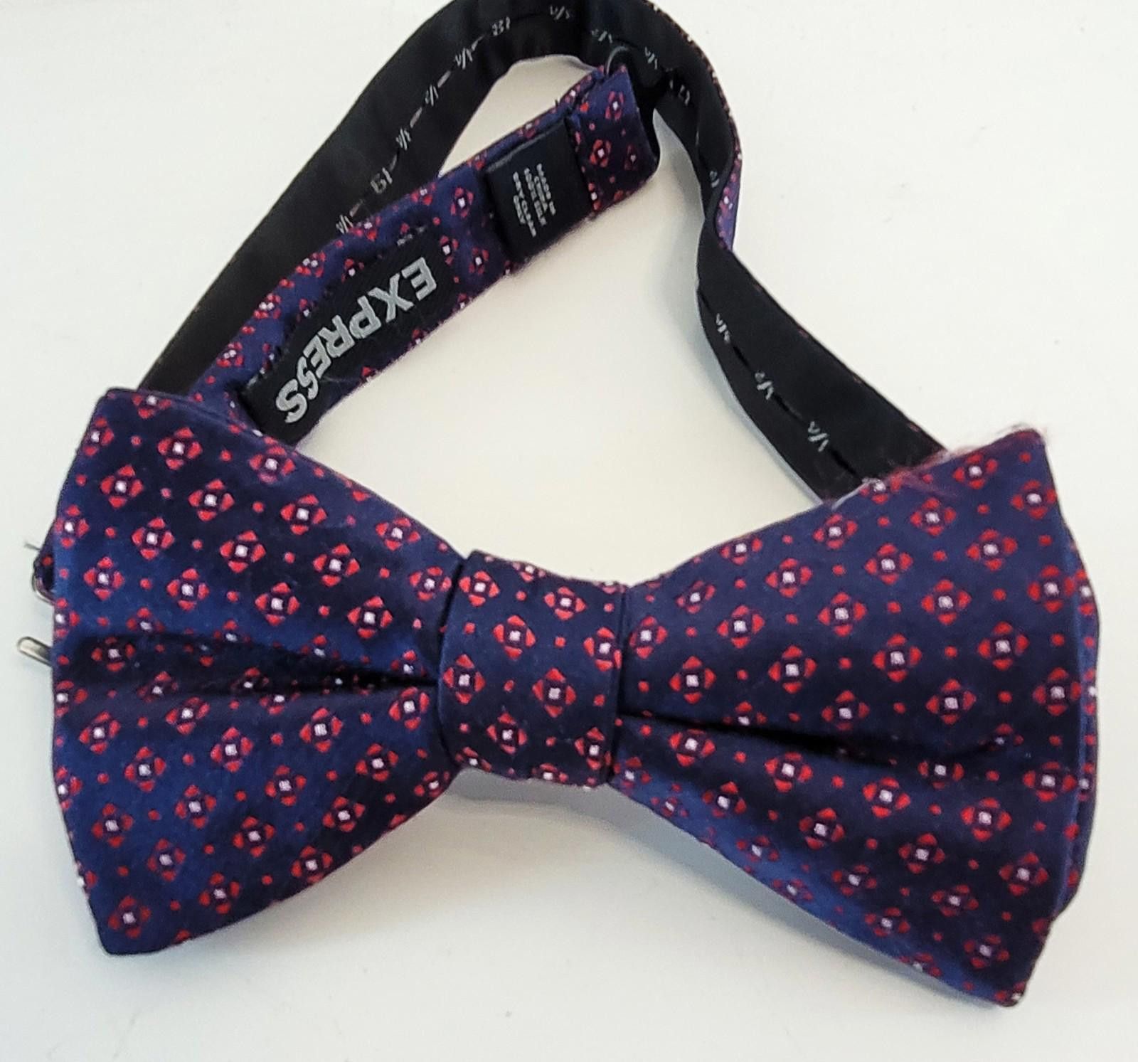 Express Navy Blue Bow Tie w/ Red Geometric Pattern Adjustable Size ONE SIZE - 1 Thumbnail