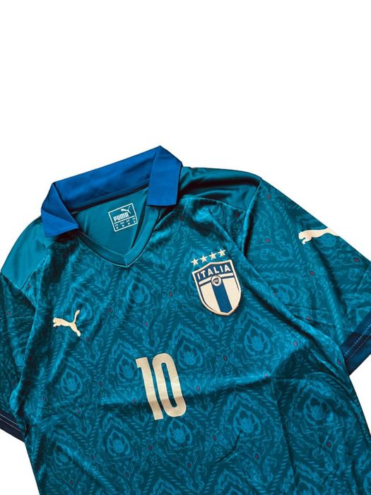 Vintage Italy soccer jersey | Grailed