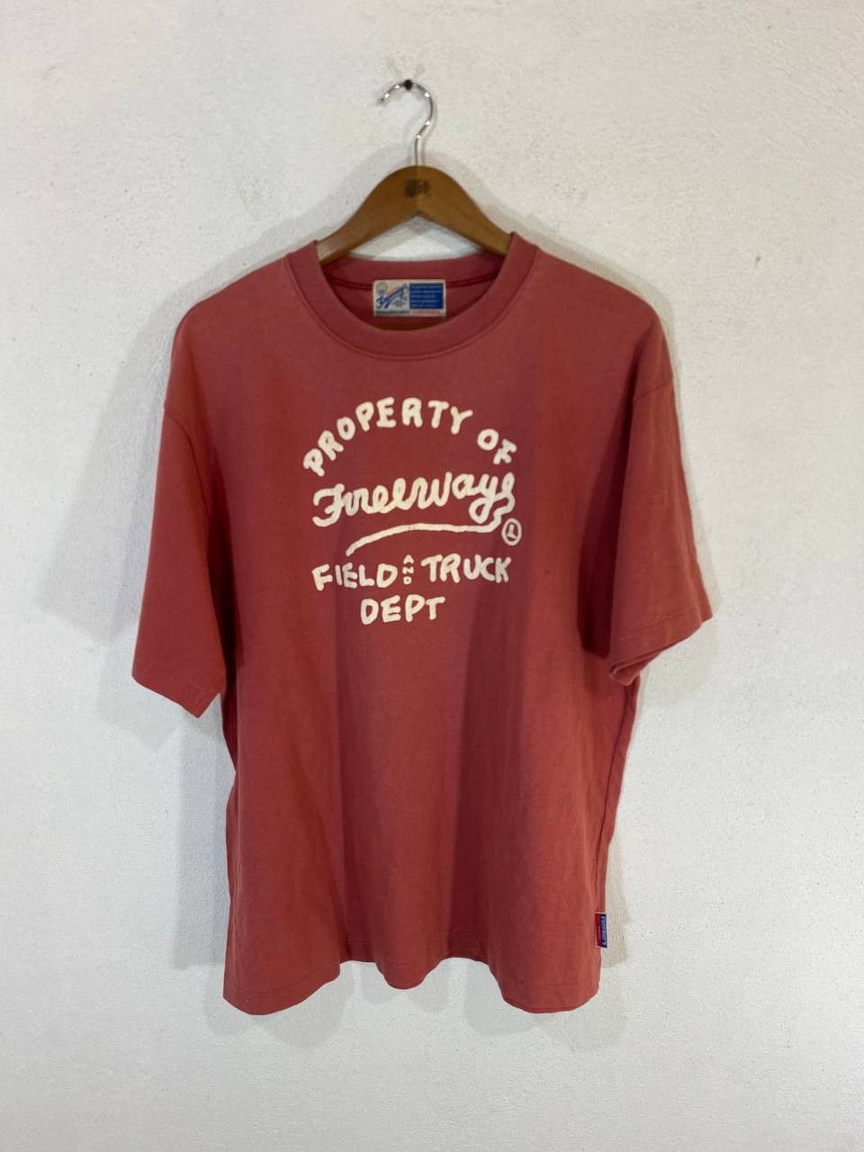 vintage freeways union made tee nice design