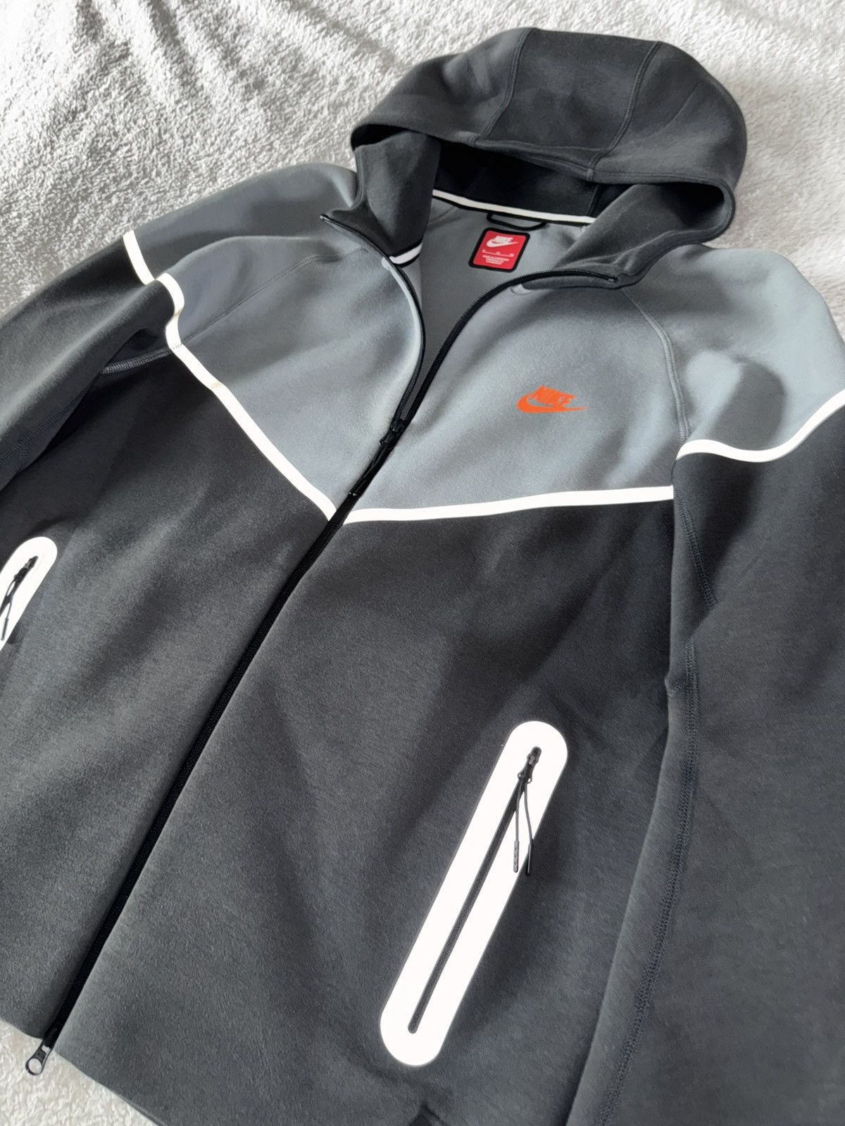 Nike Nike tech reflective Size US XL / EU 56 / 4 - 2 Thumbnail