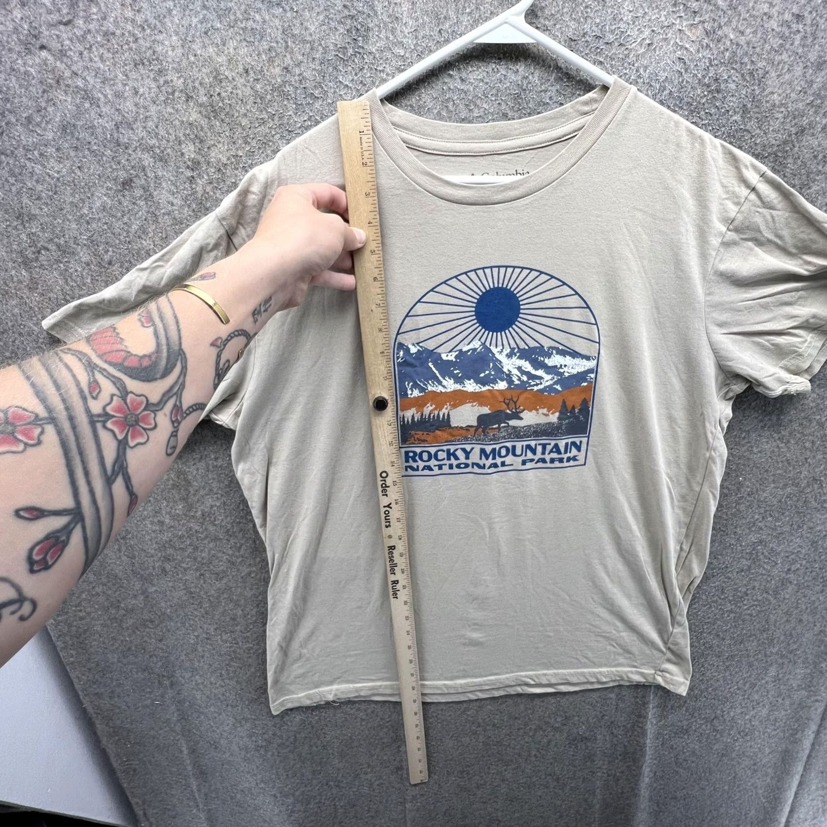 Vintage Columbia Shirt Mens XL Beige Graphic Tee Outdoor Rocky Mountain National Park Size US XL / EU 56 / 4 - 4 Thumbnail