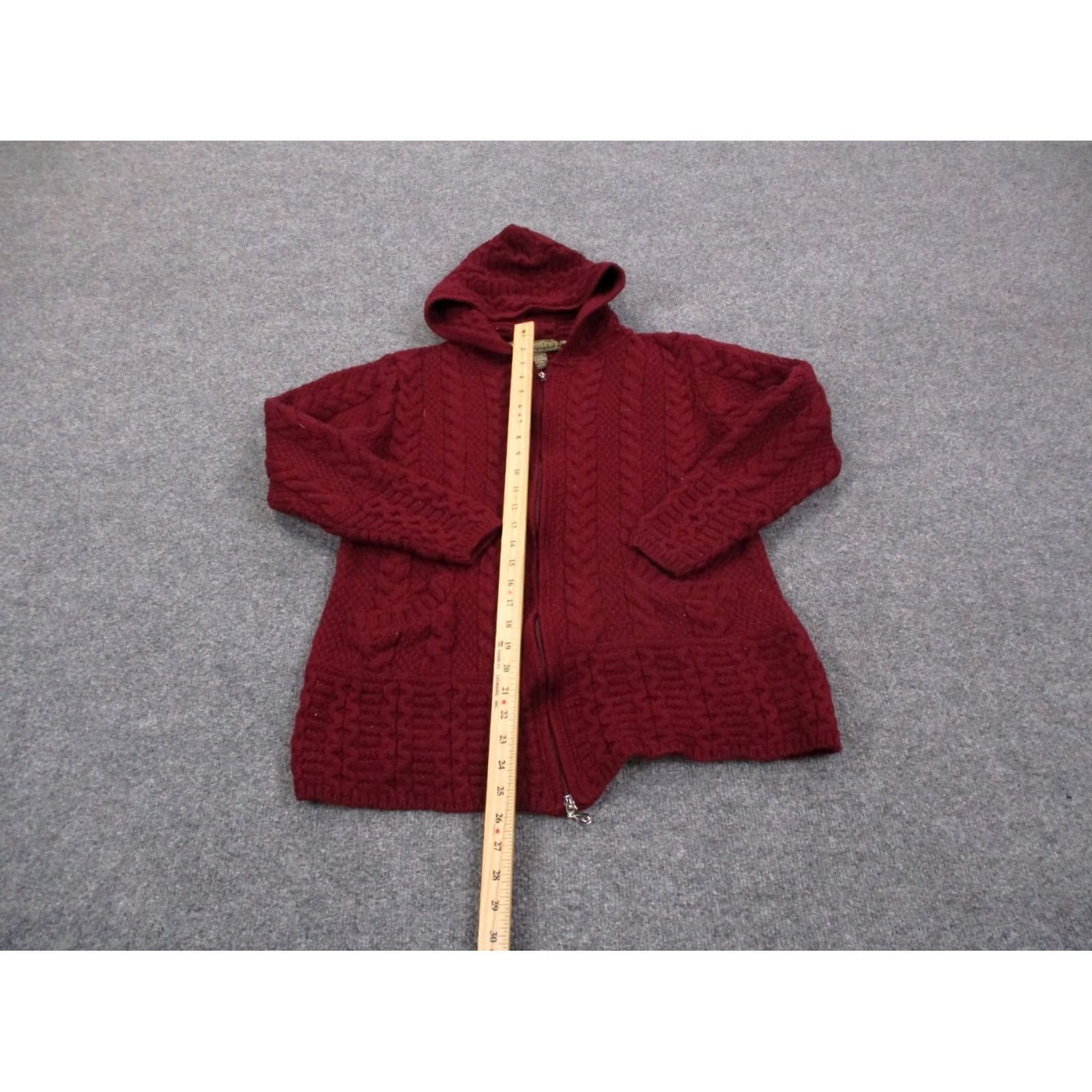 Vintage Inis Crafts Sweater Womens S Merino Wool Chunky Cable Knit Ireland Fisherman Cardigan Hooded Pockets Thermal Water Resistant Red Vintage Mens? Size S / US 4 / IT 40 - 3 Thumbnail