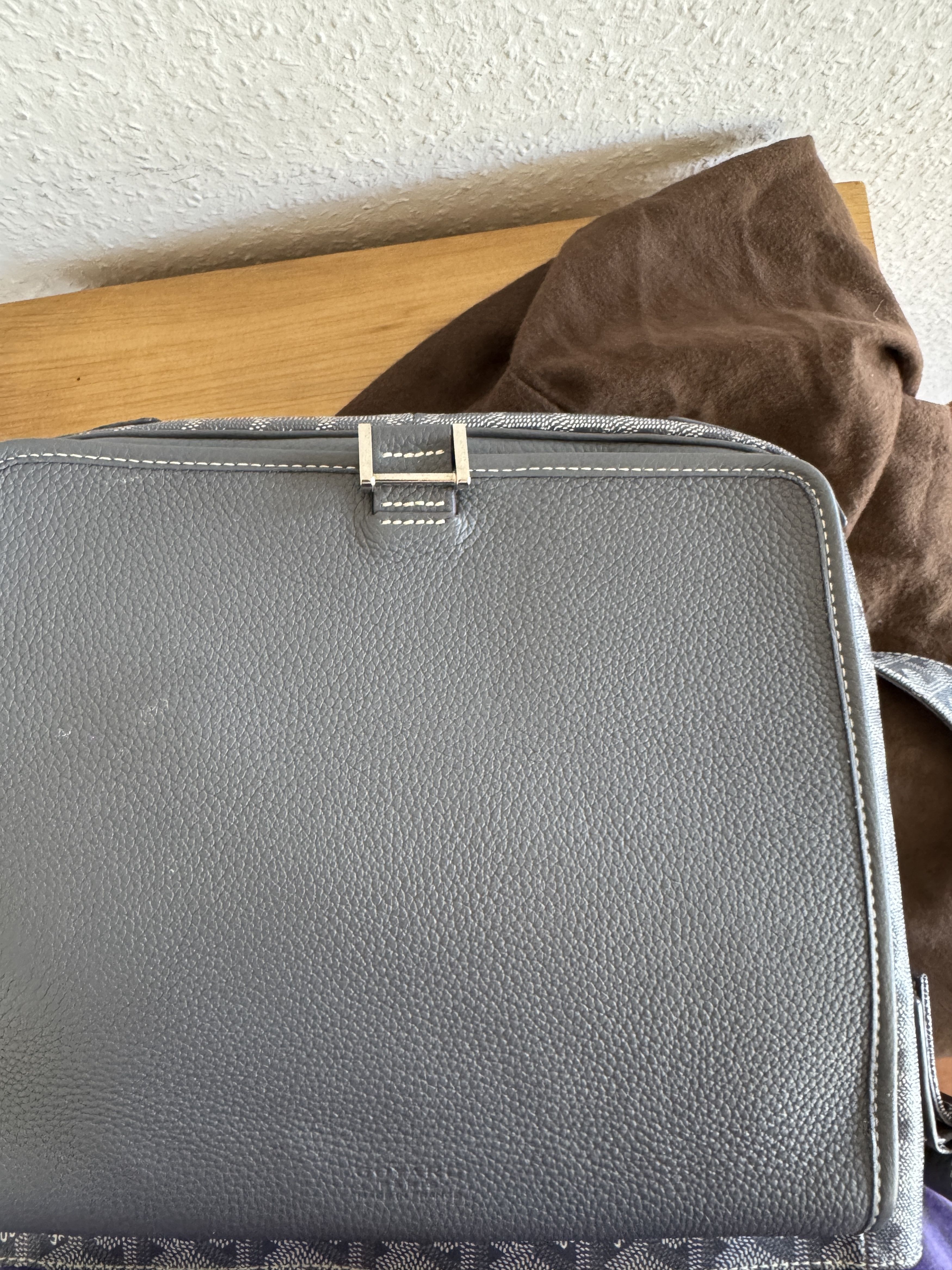 Goyard Grand Bleu MM Messenger Bag – Grey Size ONE SIZE - 16 Thumbnail