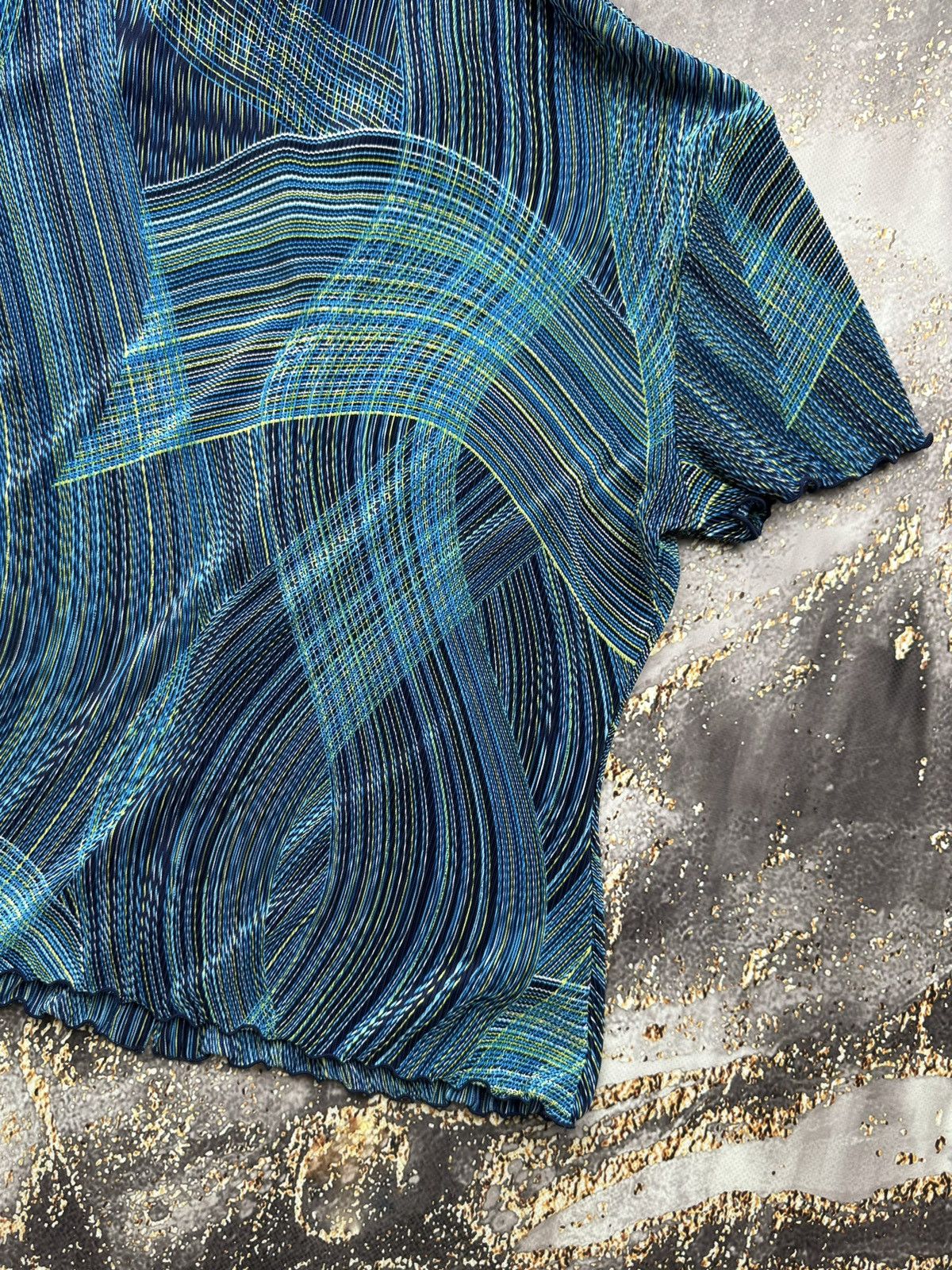 Vintage Vintage Plisse Geometric Shirt Issey Style Size US S / EU 44-46 / 1 - 9 Thumbnail