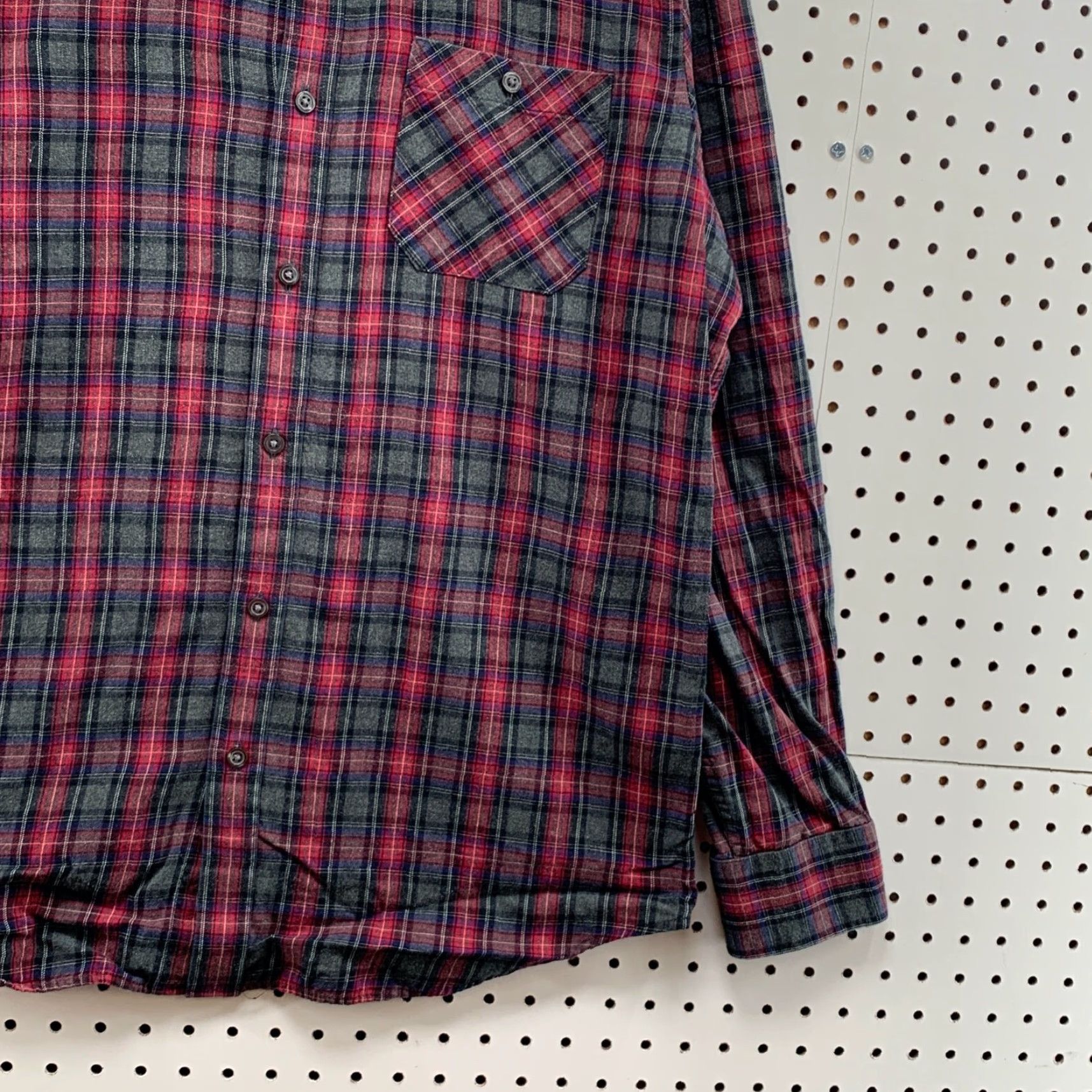 Banana Republic Banana Republic Button Down Shirt Men Size Large Red Black Checker Long Sleeve Shirt Mens Size US L / EU 52-54 / 3 - 4 Thumbnail