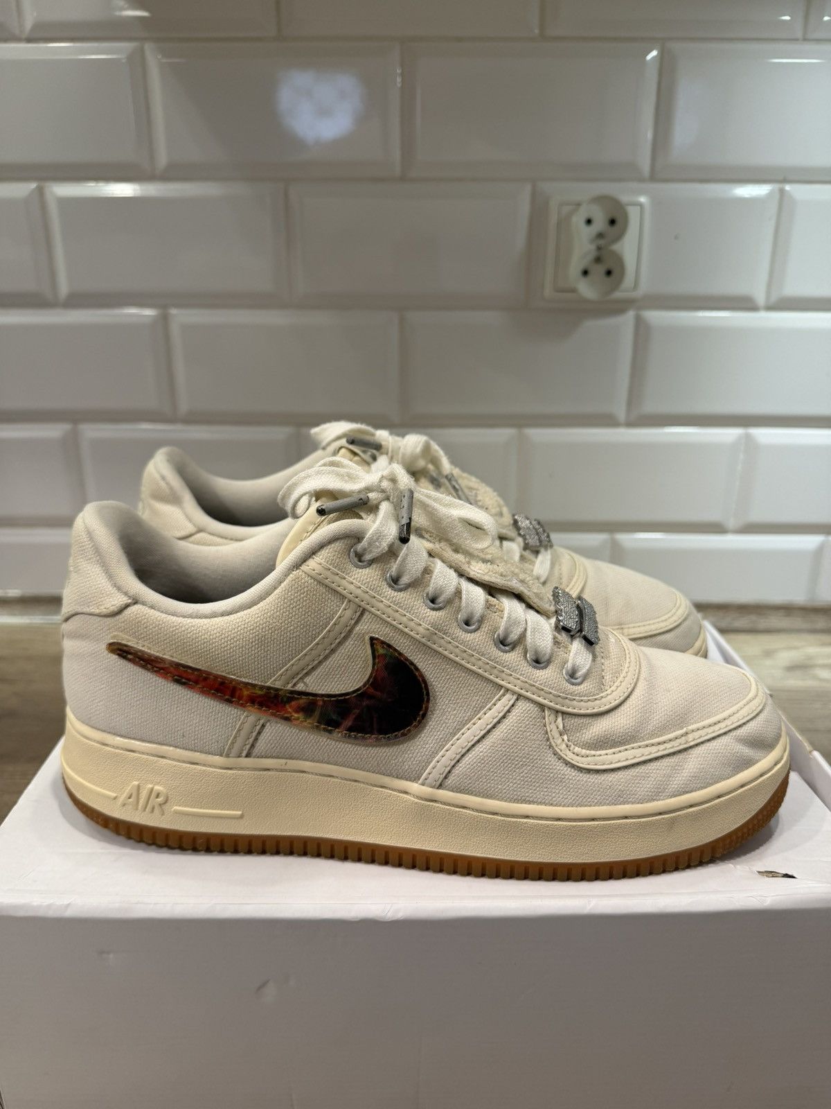 Nike Nike Air Force 1 Sail Travis Scott Size US 10 / EU 43 - 1 Thumbnail