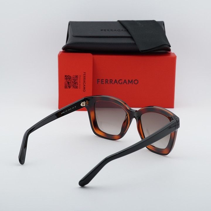 Salvatore Ferragamo Salvatore Ferragamo SF955S 214 Sunglasses Havana Square Fram Size ONE SIZE - 9 Thumbnail