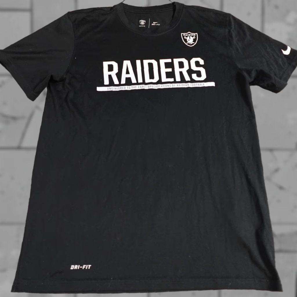 Nike Nike Raiders T-shirt Medium Black Dri-Fit Equipment Training Shirt Mens Short Sleeve Crew Neck Image Graphic Print B ] Size US M / EU 48-50 / 2 - 1 Thumbnail