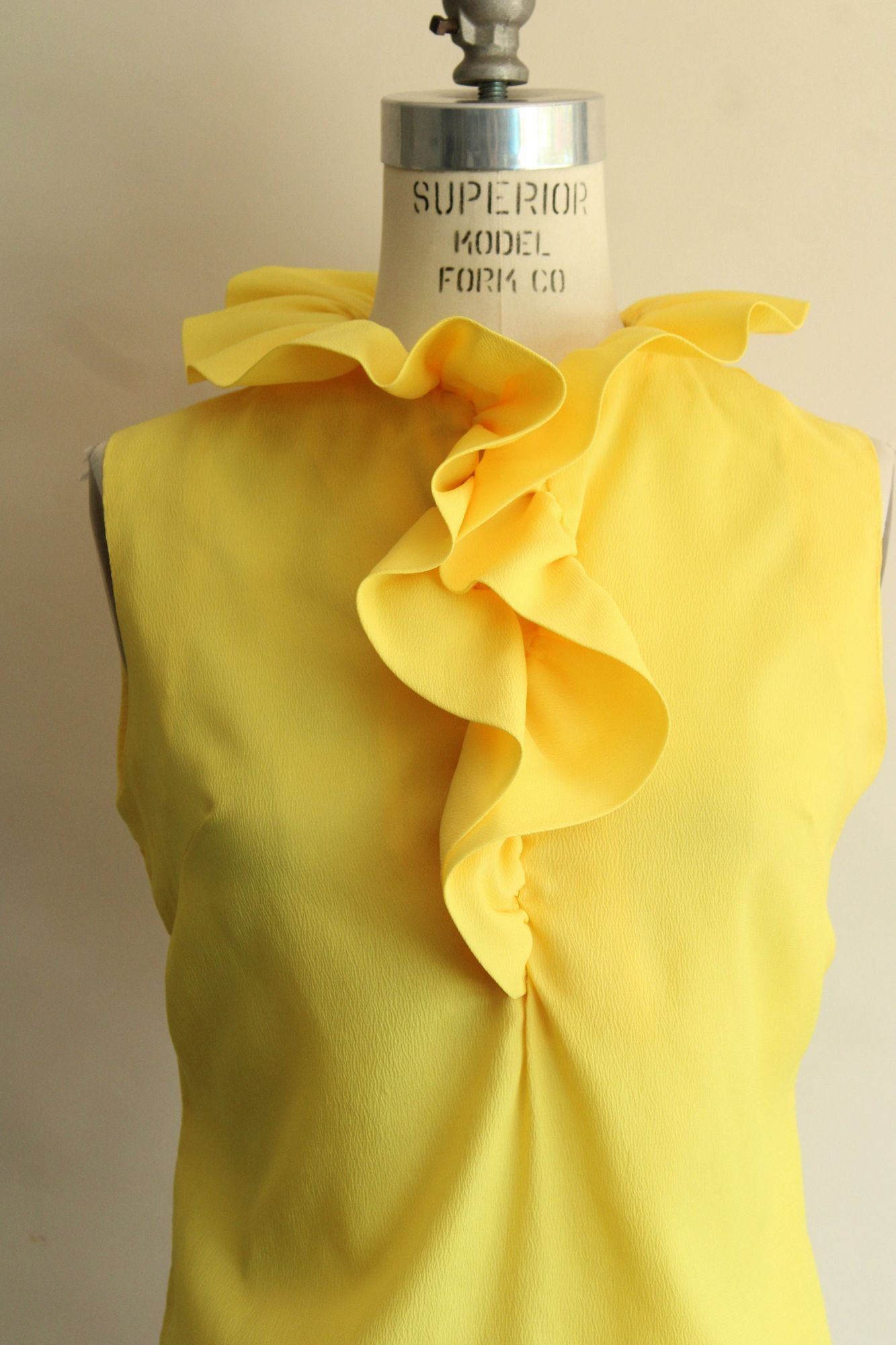 Vintage Vintage 1960s Blouse, Teddi of California Yellow Ruffle Coll Size M / US 6-8 / IT 42-44 - 3 Thumbnail