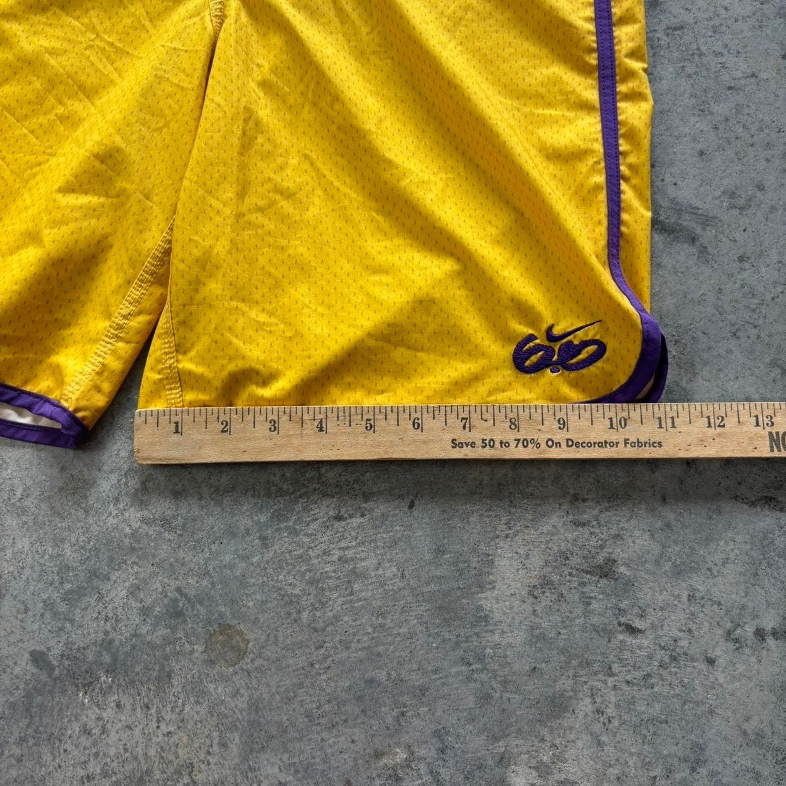 NBA × Nike × Vintage Y2K Nike 6.0 LA Lakers Swim Trunks Size US 31 - 6 Thumbnail