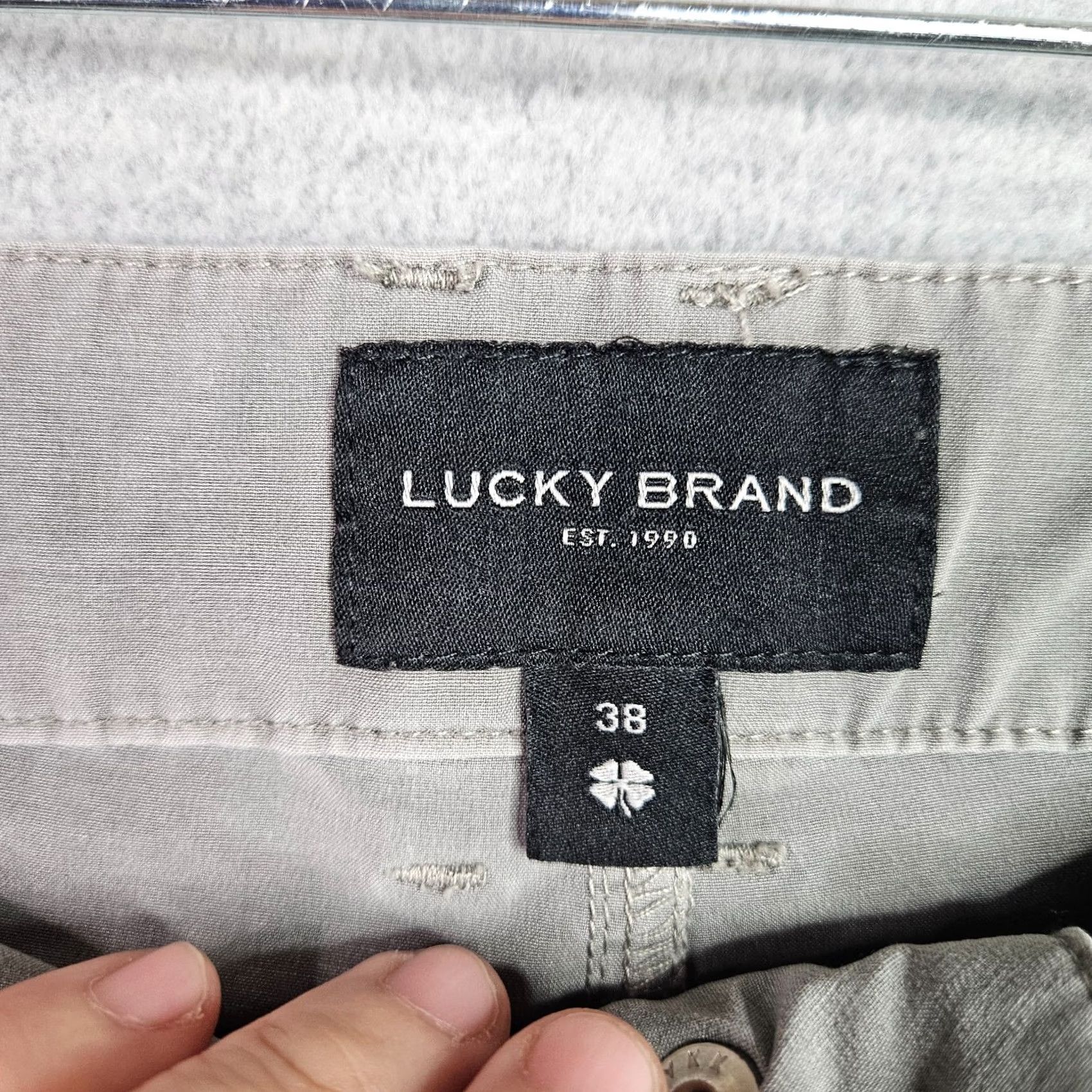 Lucky Brand Lucky Brand Men Chino Shorts Gray Casual Flat Front Size 38 Size US 38 / EU 54 - 4 Thumbnail