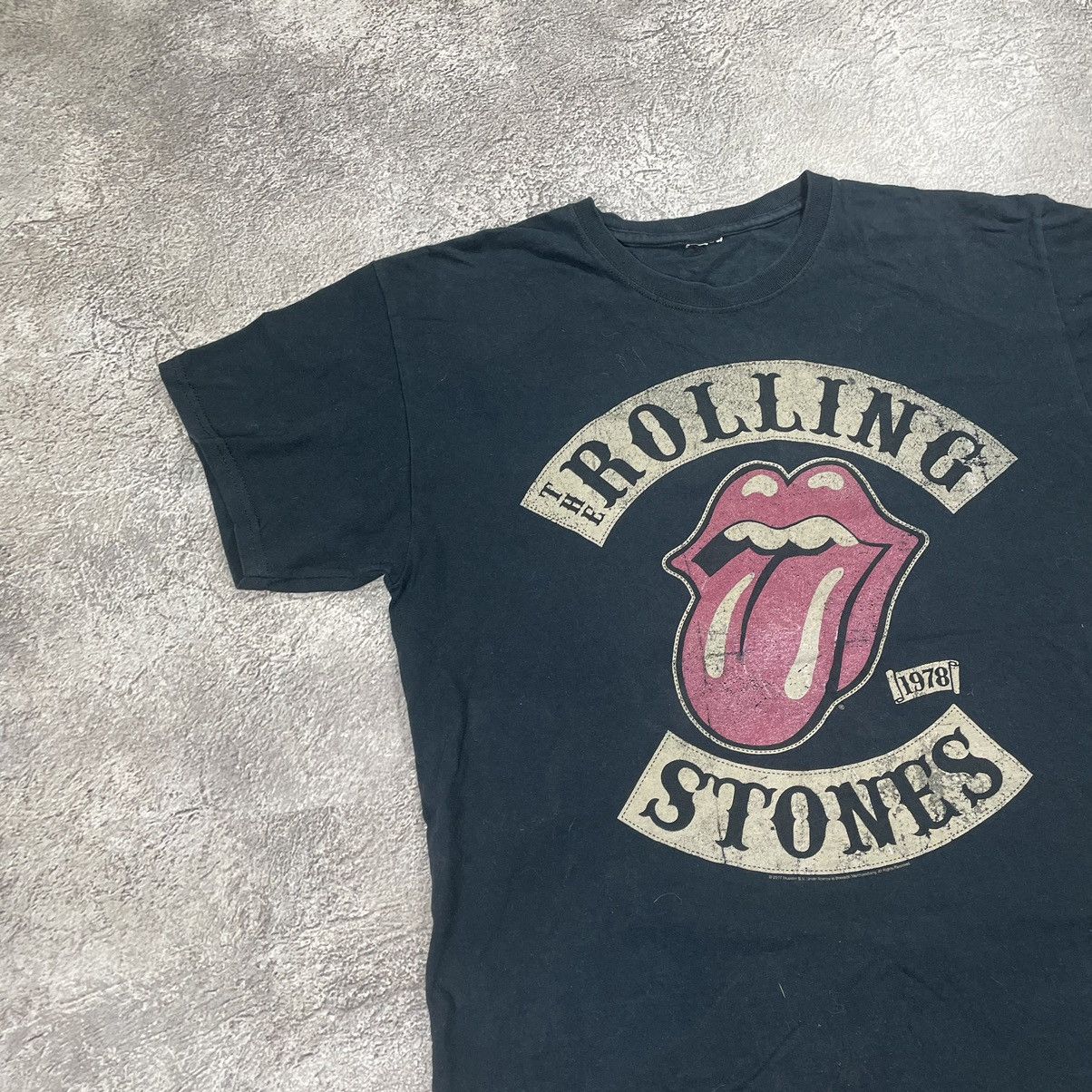 Vintage Vintage Rolling Stones Band Tee Sun Faded Graphic Rock XL Size US XL / EU 56 / 4 - 4 Thumbnail