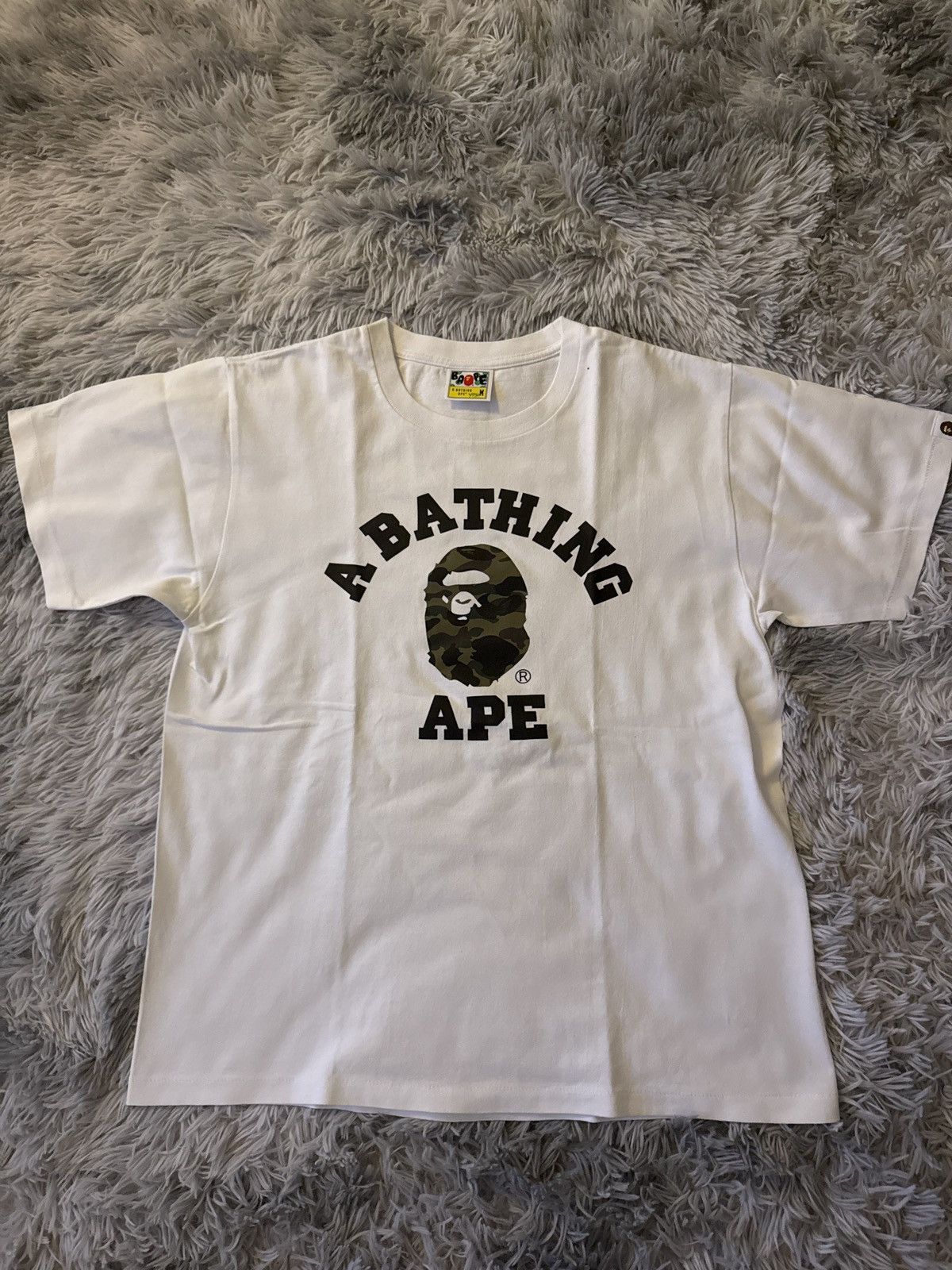 Bape 1st Camo College Tee Size US M / EU 48-50 / 2 - 1 Thumbnail