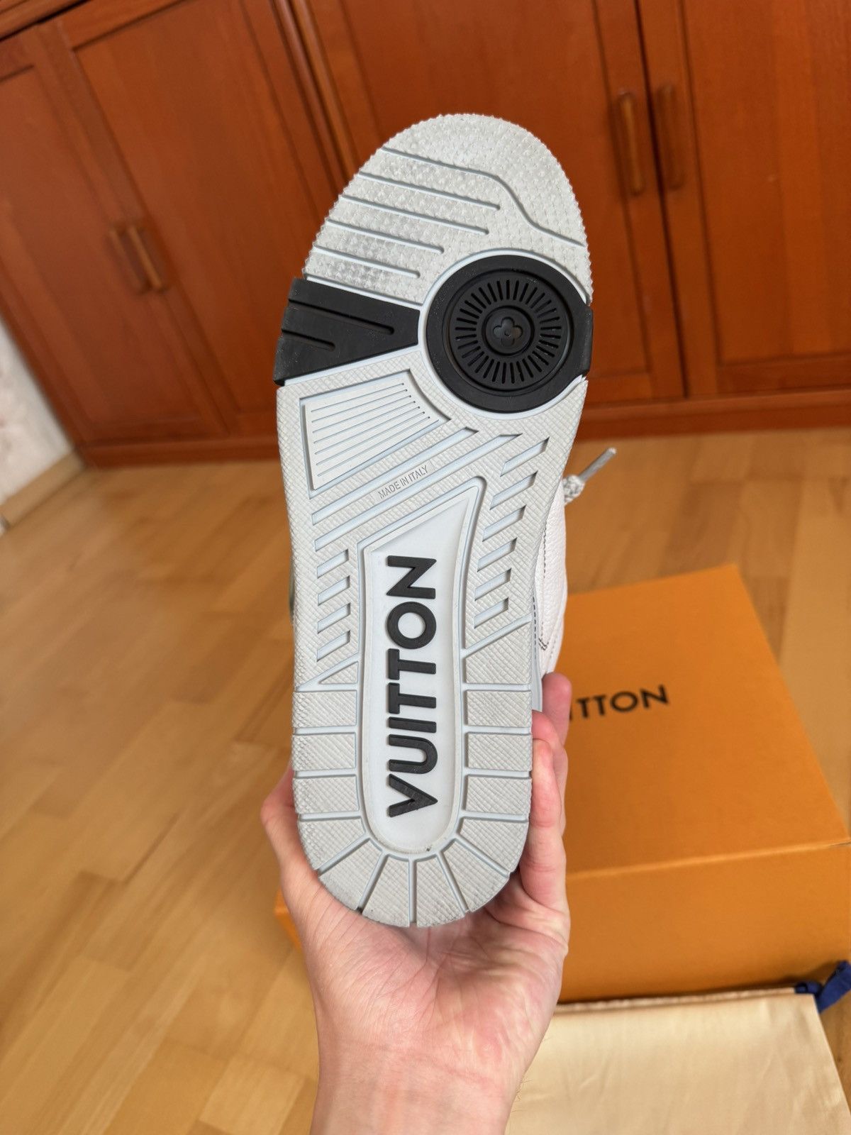Louis Vuitton Louis Vuitton LV Skate Grey Size US 8.5 / EU 41-42 - 9 Thumbnail