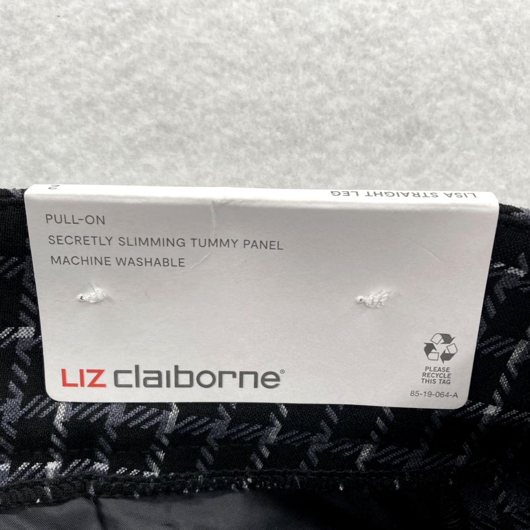 Liz Claiborne Liz Claiborne Pants Womens 2 Black Gray Plaid Lisa Straight Leg Secretly Slimming Dress Pants Adult Regular XS? (No) Size 26" / US 2 / IT 38 - 5 Thumbnail