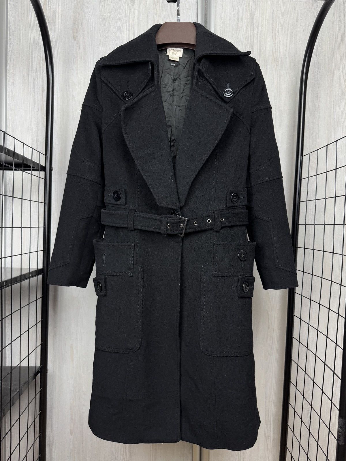 Antonio Berardi Antonio Berardi Virgin Wool Black long asymmetrical coat 40 Size S / US 4 / IT 40 - 2 Thumbnail