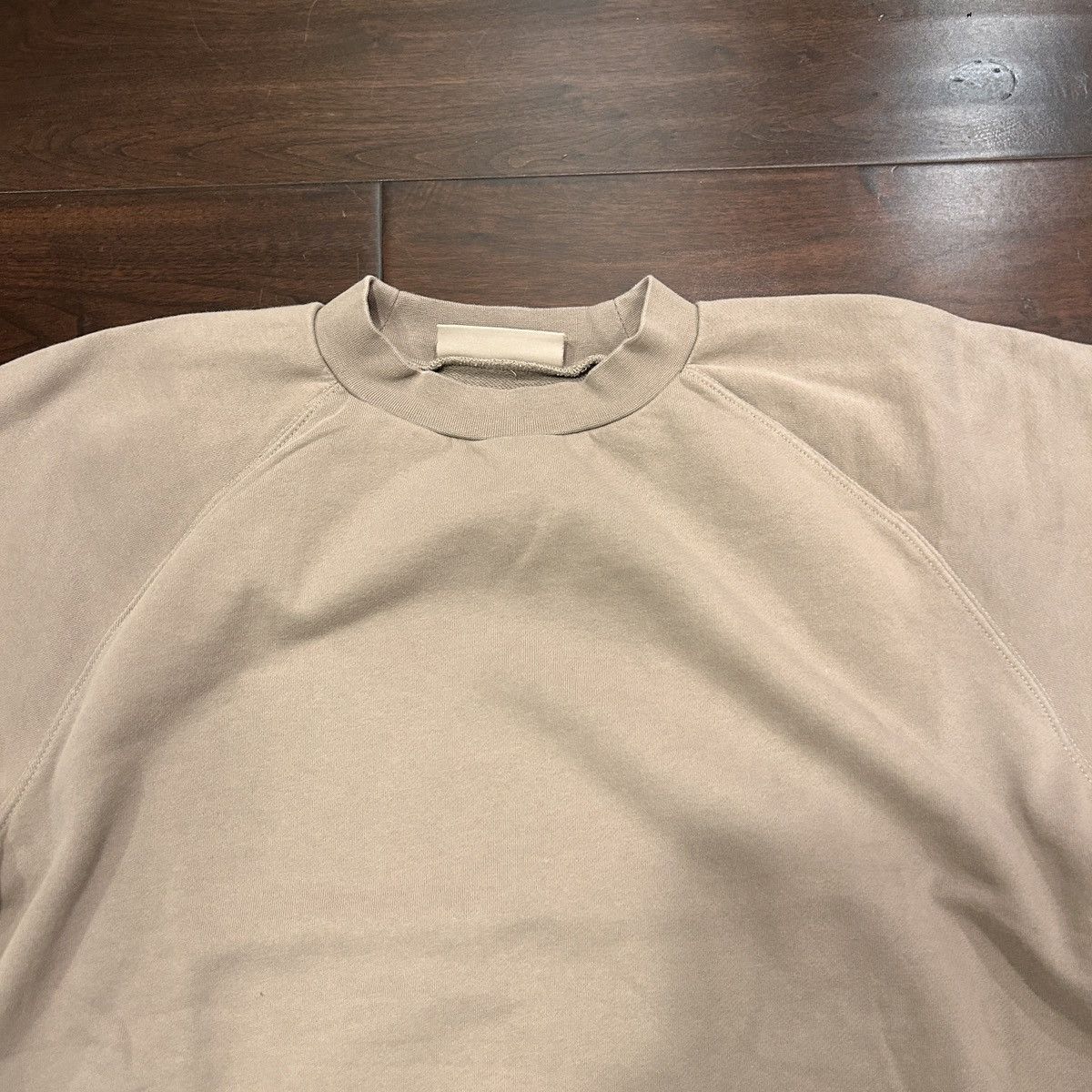 Essentials × Fear of God Raglan Short Sleeve Sweatshirt Size US L / EU 52-54 / 3 - 3 Thumbnail