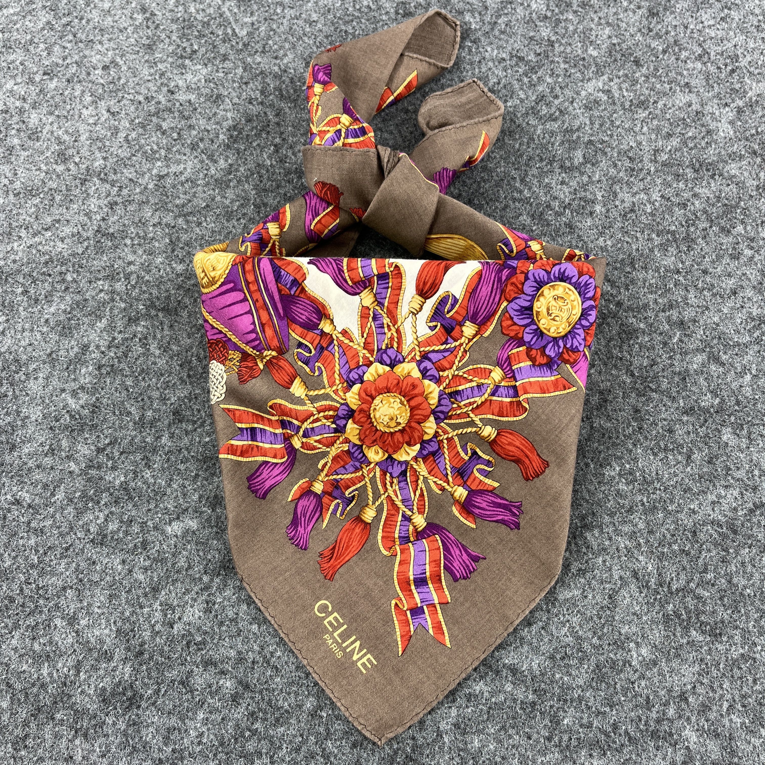 Vintage Vintage Celine Handkerchief / Bandana / Neckerchief B113 Size ONE SIZE - 1 Thumbnail