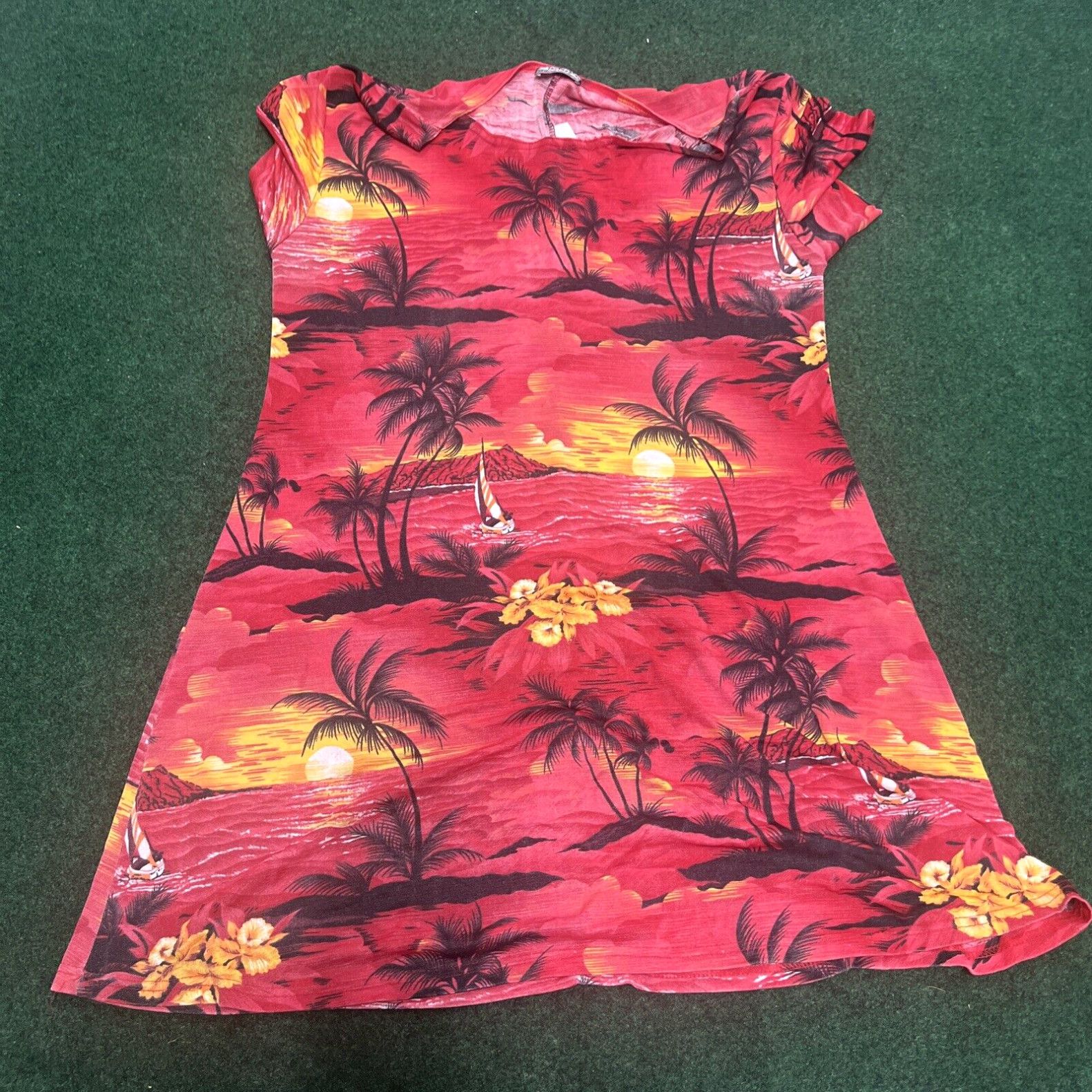 Vintage Hawaiian Red Dress Floral Made in USA Hawaii Size Large Summer Beach Size L / US 10 / IT 46 - 1 Thumbnail