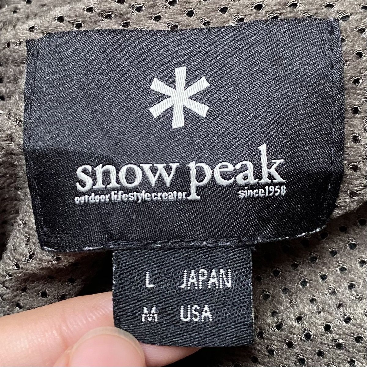 Snow Peak Vintage Brand Snow Peak Hoodie Fleece 2000s Size US L / EU 52-54 / 3 - 9 Thumbnail