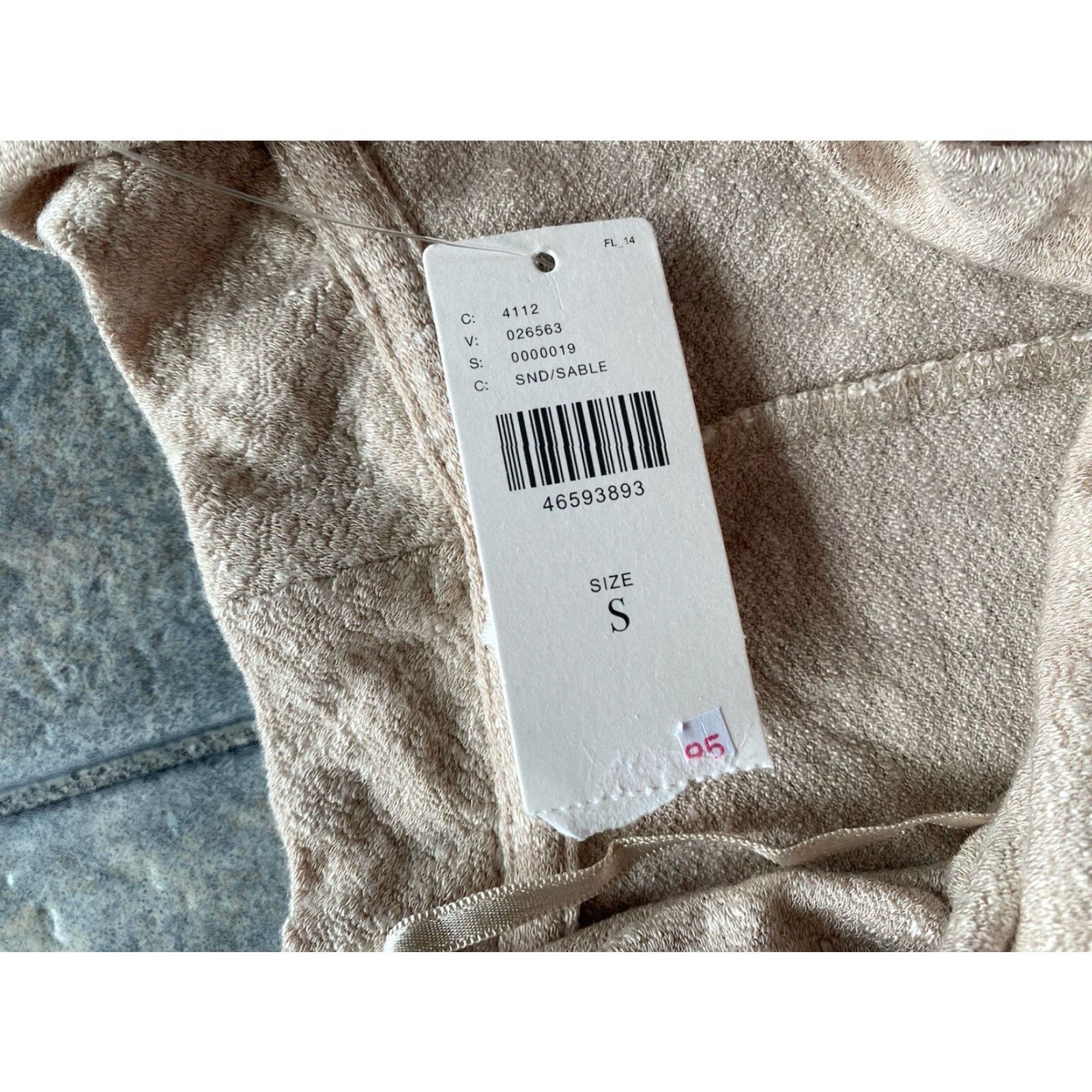 Anthropologie Anthropologie Blouse Women SMALL Sleeveless V-Neck Beige Light Brown NWT Size S / US 4 / IT 40 - 3 Thumbnail