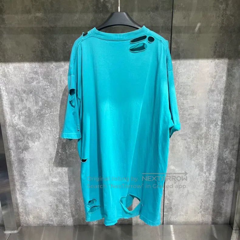 Balenciaga Balenciaga Lake green wormhole logo short sleeve Size US XS / EU 42 / 0 - 2 Thumbnail