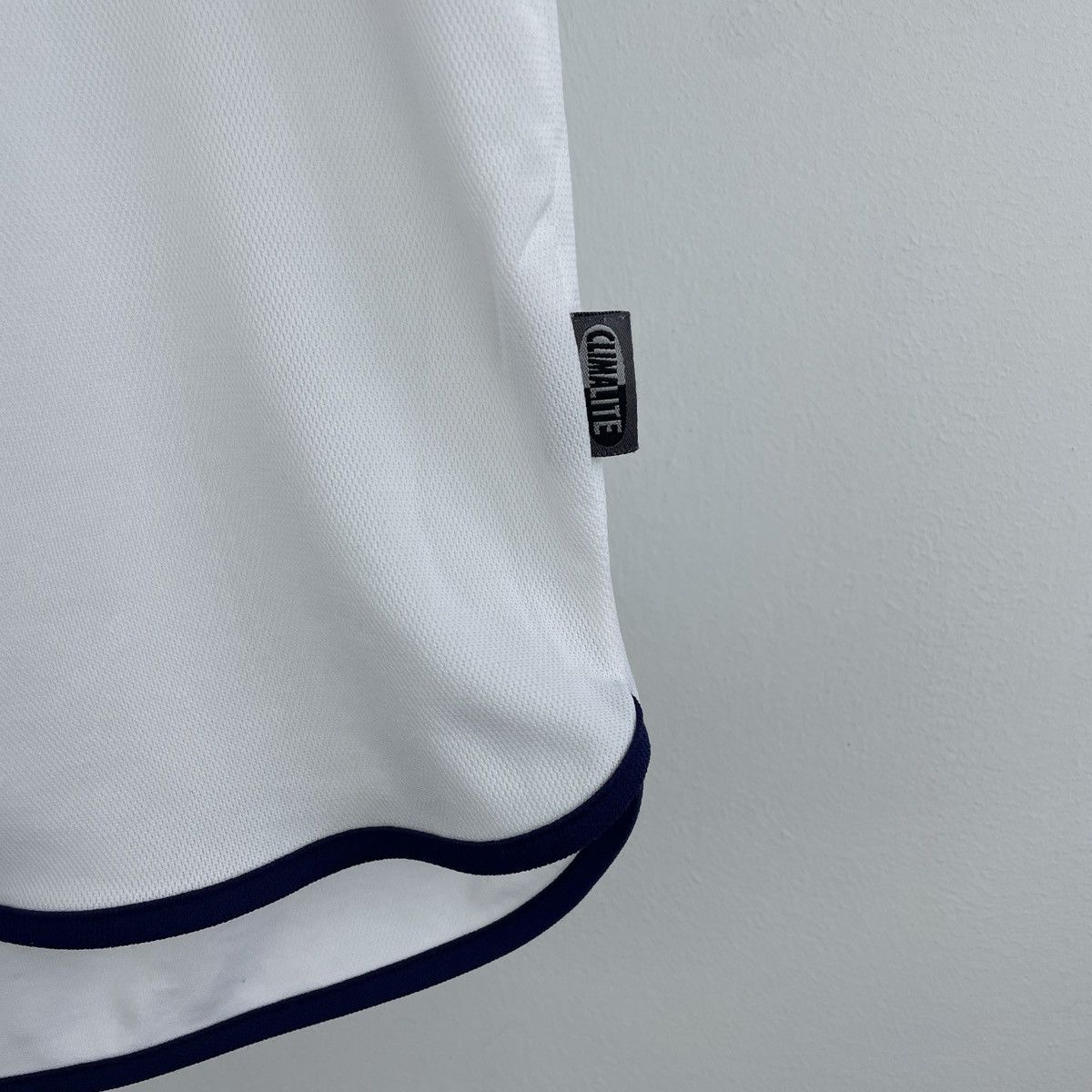 Adidas Vintage Real Madrid Home Jersey Shirt Rare 2000/2001 size S Size US S / EU 44-46 / 1 - 14 Thumbnail