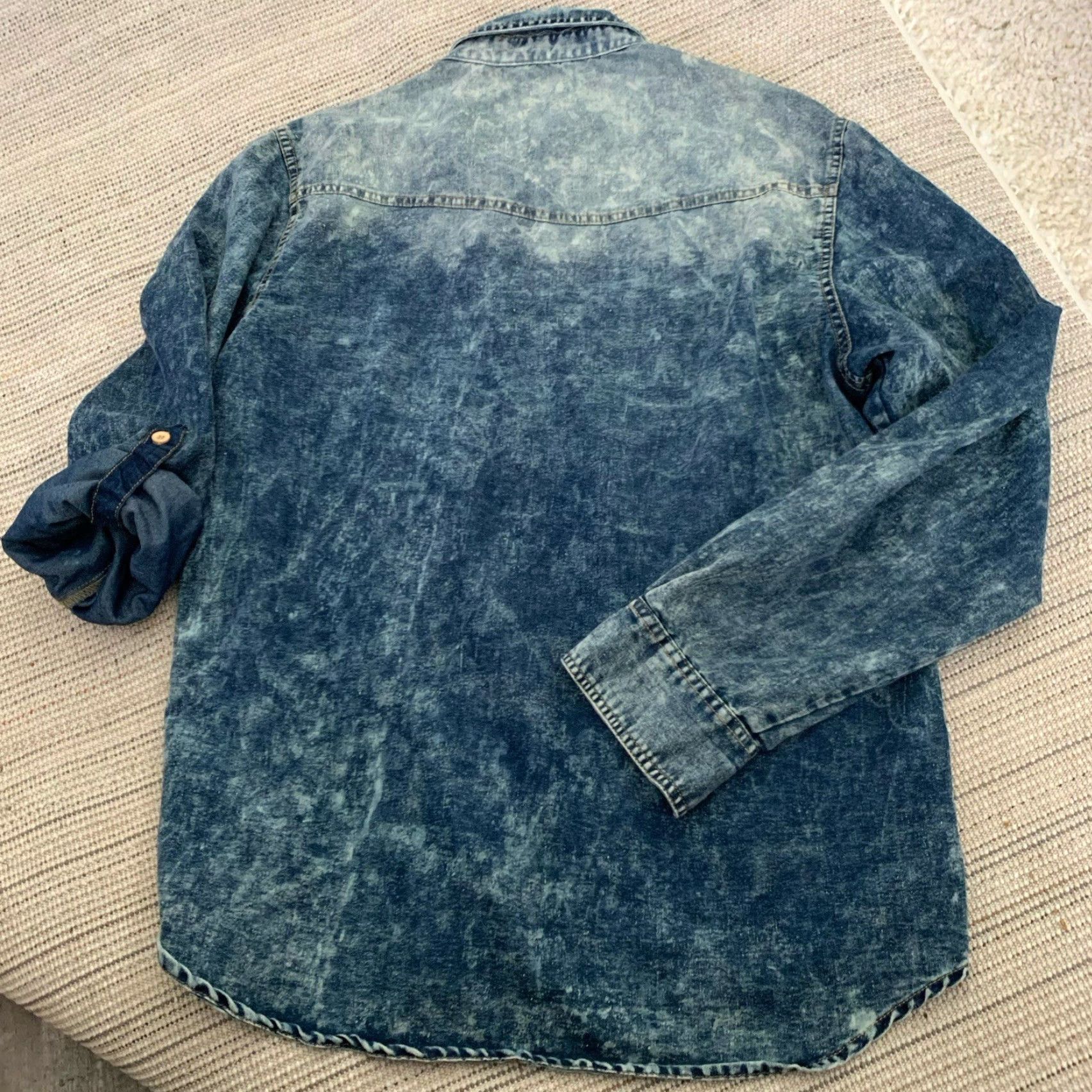 Rocawear Rocawear Shirt Mens XL Blue Acid Wash Denim Button Up Grunge 90s Vintage Y2K Cotton Polyester Size US XL / EU 56 / 4 - 5 Thumbnail