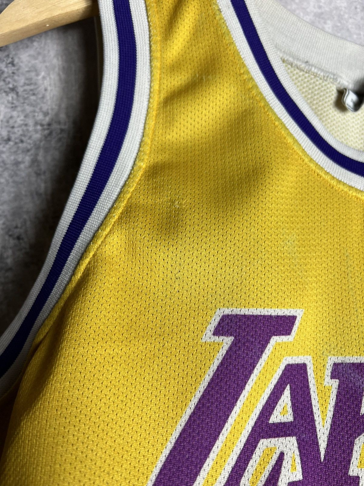 Champion Vintage RARE Kobe Bryant #8 Lakers NBA Champion Jersey Size US M / EU 48-50 / 2 - 6 Thumbnail