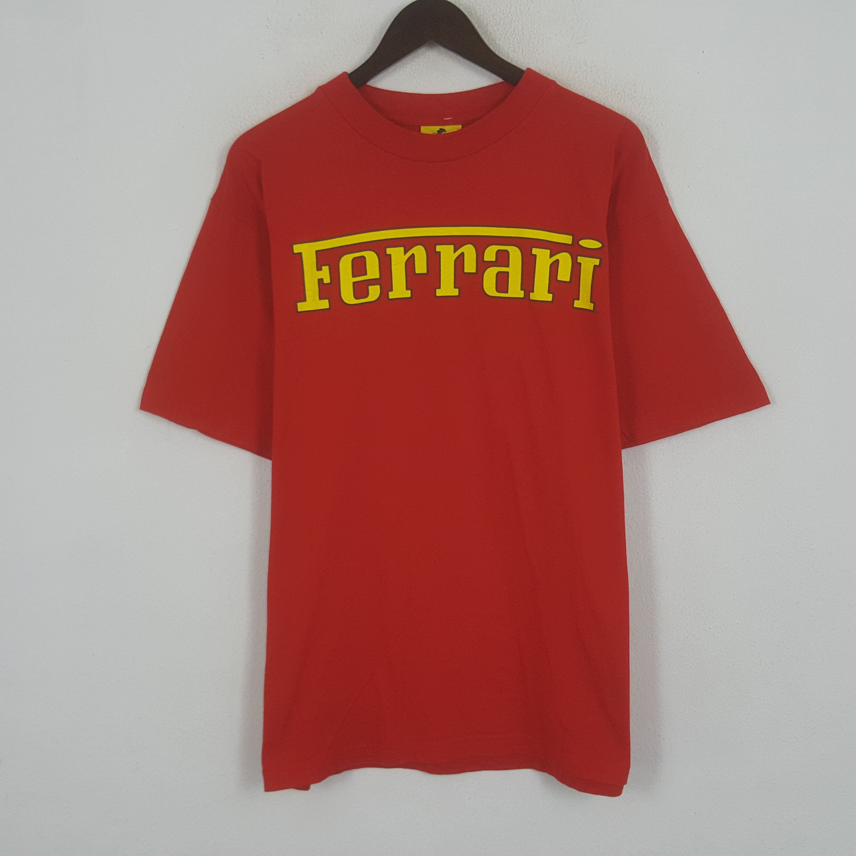 Vintage Ferrari Racing Big Logo Tshirt
