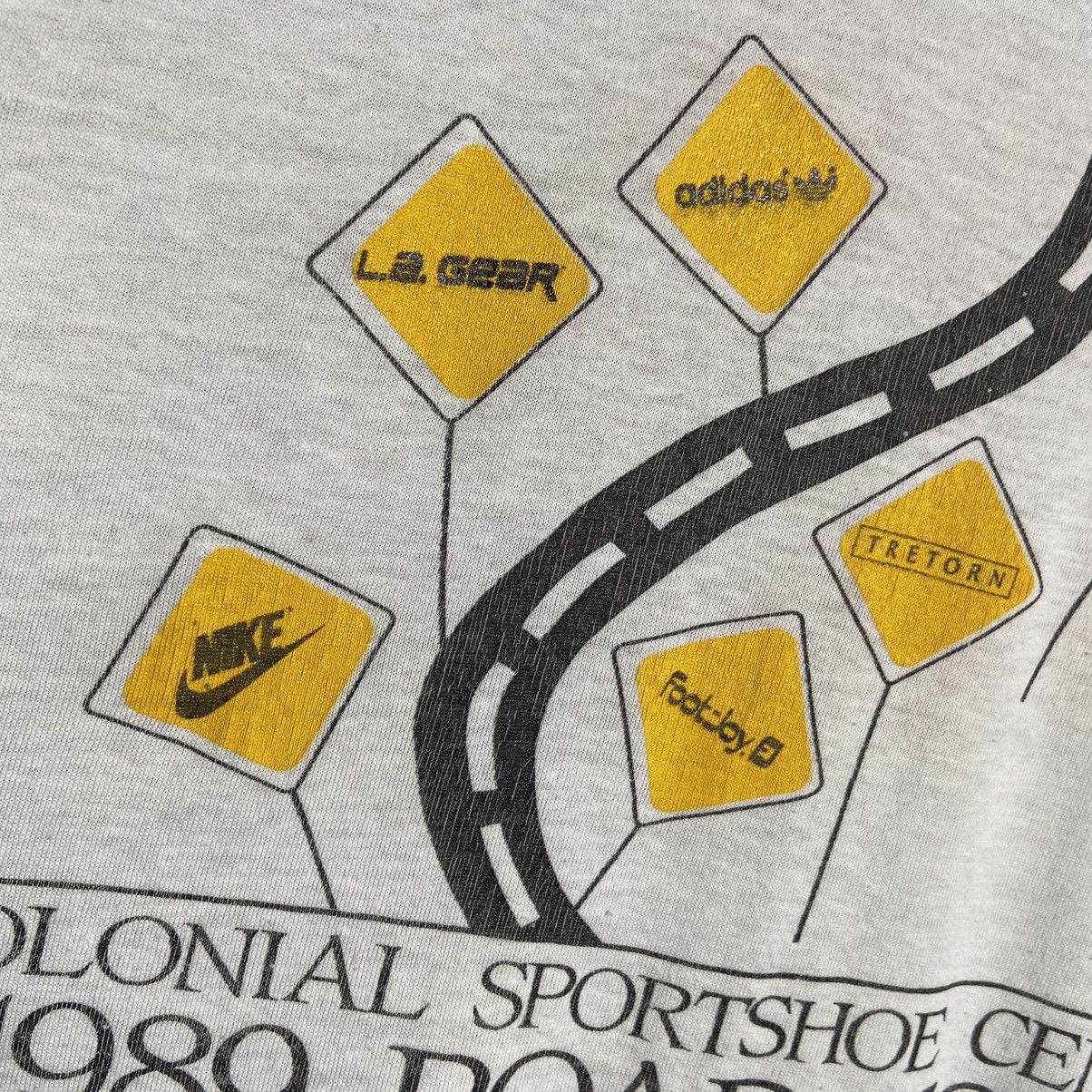 Vintage Vintage 80s Colonial Sportshoe Centers Road Tour T-Shirt Size US M / EU 48-50 / 2 - 5 Thumbnail