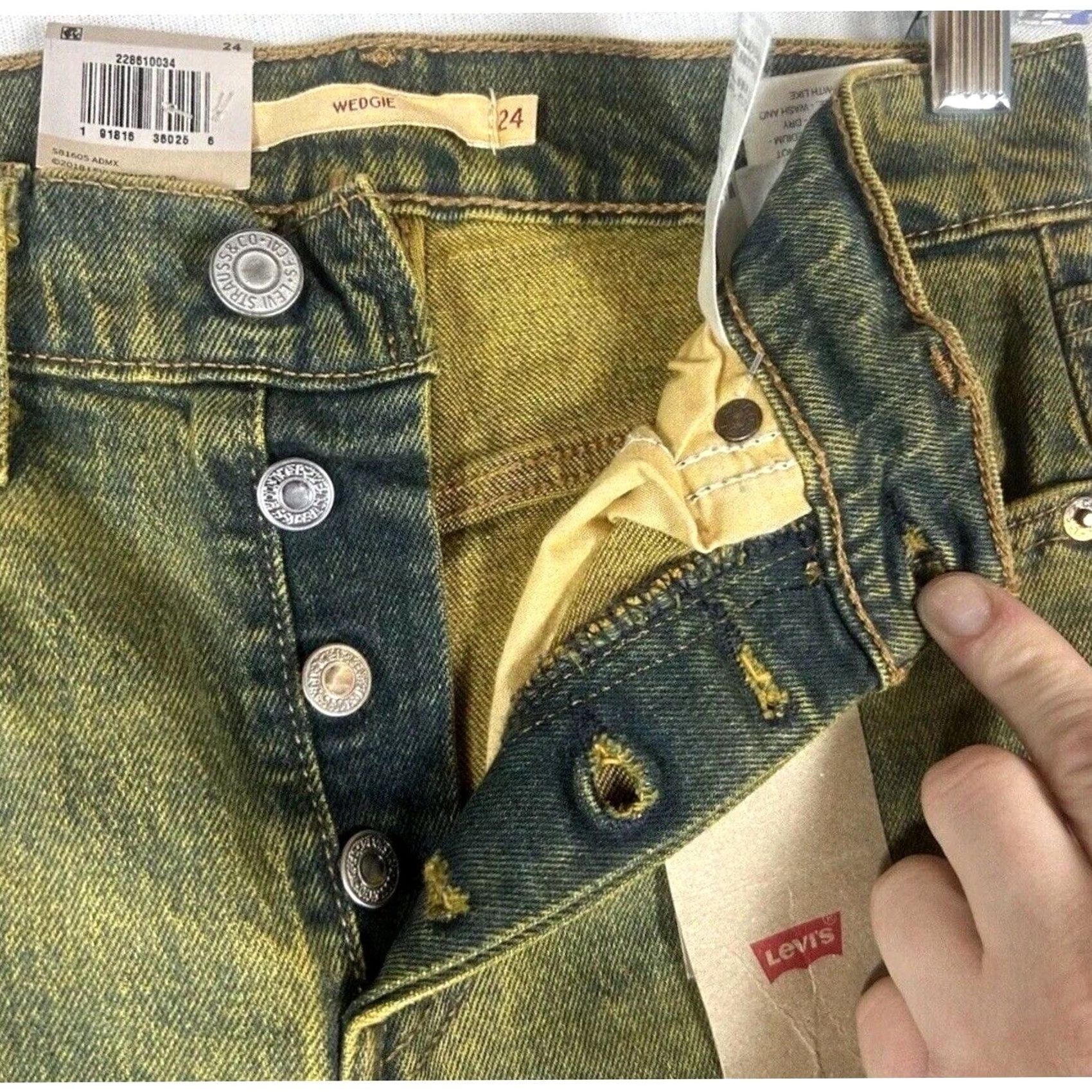 Levi's Levi's Wedgie Icon Jeans Womens 24 Irregular Button Fly Denim NWT Size 42" / US 20 - 2 Thumbnail