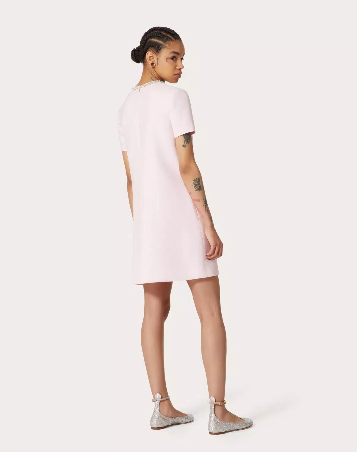 Valentino o1s1wg110625 Embroidered Crepe Short Dress in Pink/Silver Size S / US 4 / IT 40 - 5 Thumbnail