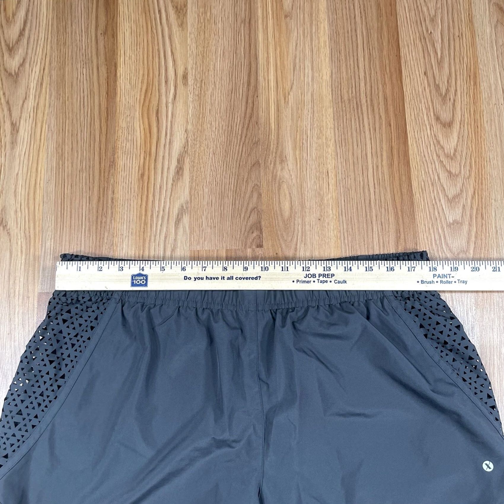 Vintage Xersion Shorts Womens Extra Latge Athletic Running Cross Training Stretch Gray Size 40" / US 18 - 4 Thumbnail
