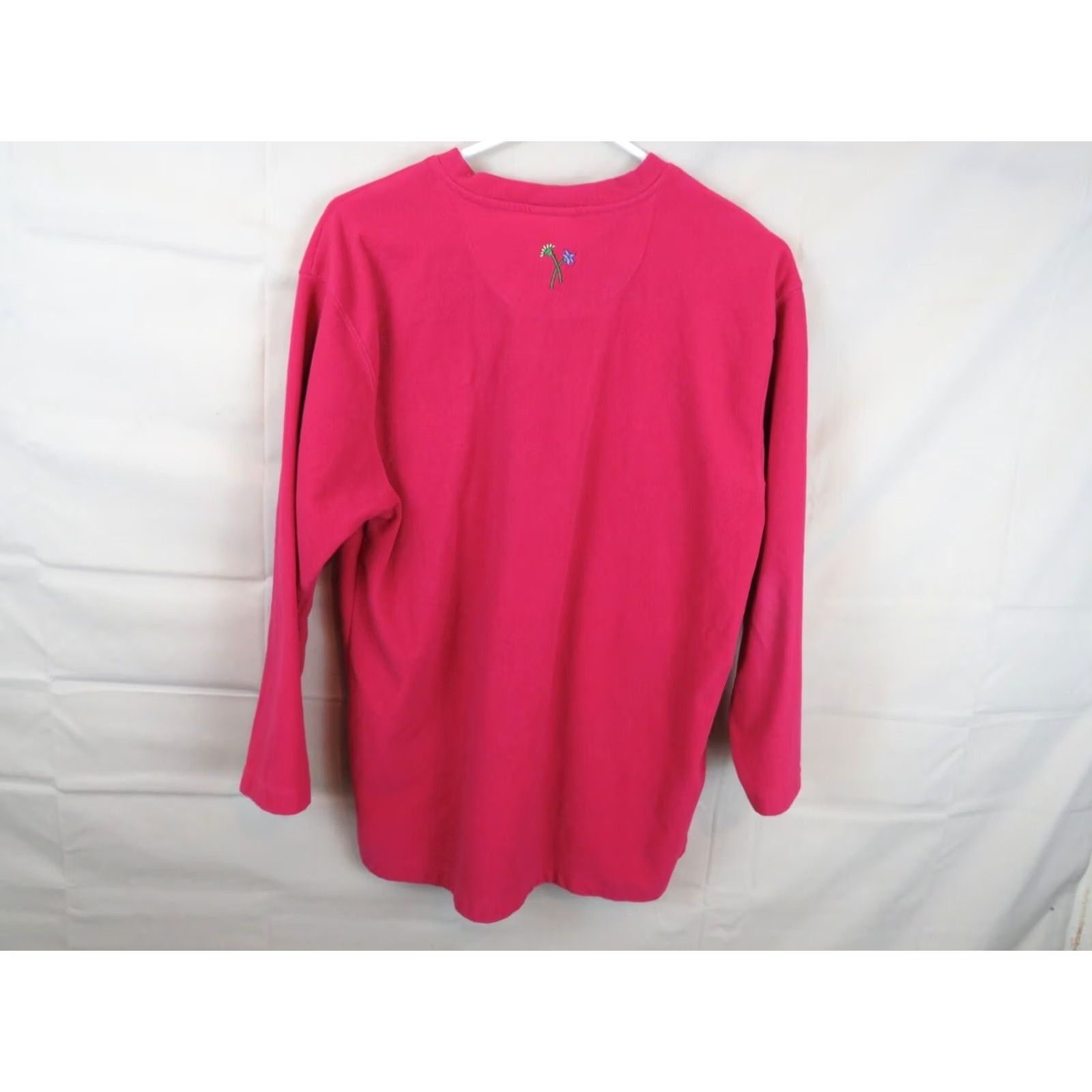 Disney VINTAGE Disney Pooh & Friends Sweatshirt M Womens Red Embroidered Fleece Pullover 100 Acre Woods Size M / US 6-8 / IT 42-44 - 4 Thumbnail