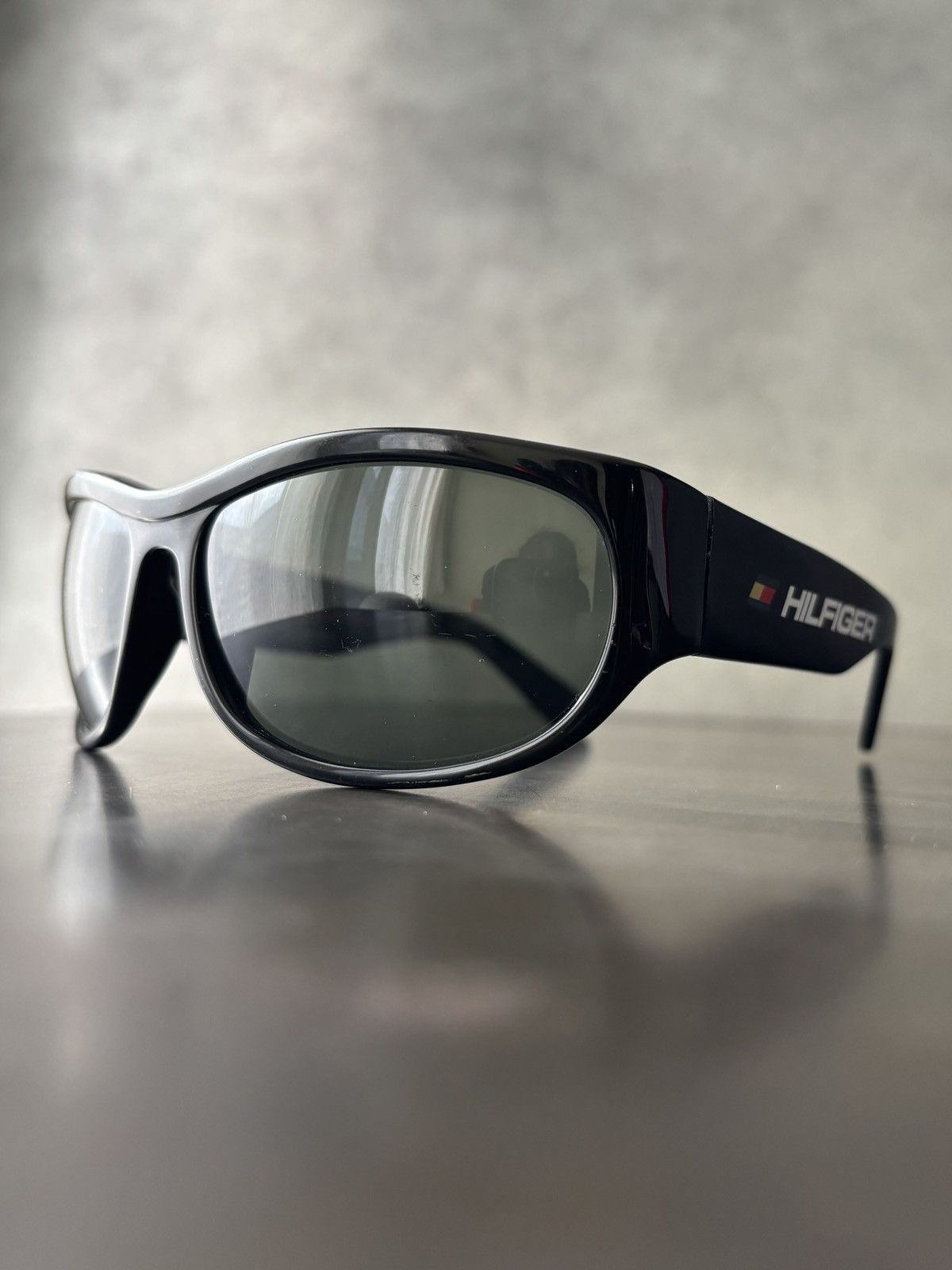 Tommy Hilfiger 1990s Vintage Tommy Hilfiger Sunglasses Sport 1997 1998 Y2K Size ONE SIZE - 2 Thumbnail