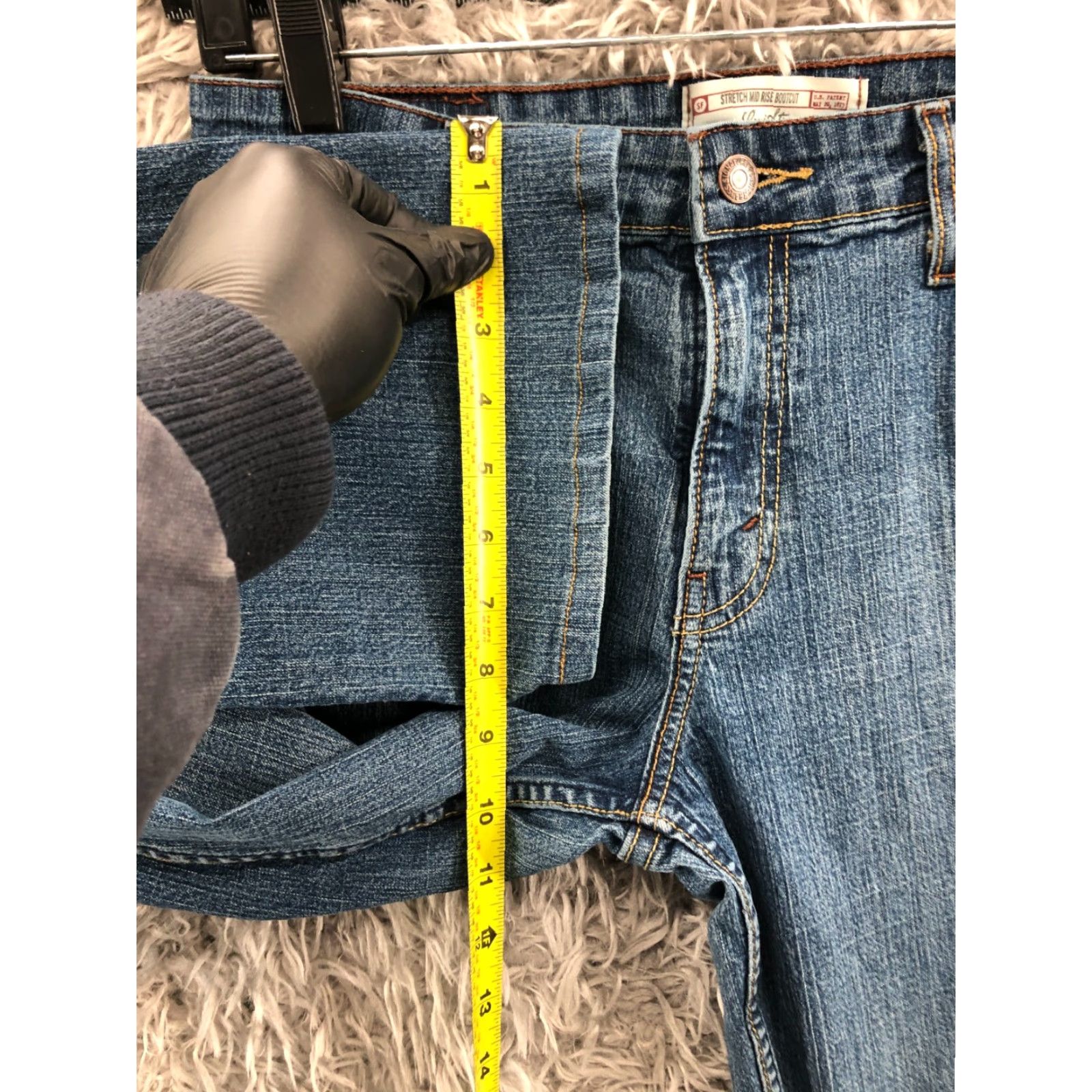 Levi's Levi's Jeans Mid Rise Bootcut Size 8 Womens Regular Stretch Blue Medium Wash 5-Pocket Denim - Signature by Levi Strauss & Co. 500 Series Size 30" / US 8 / IT 44 - 4 Thumbnail