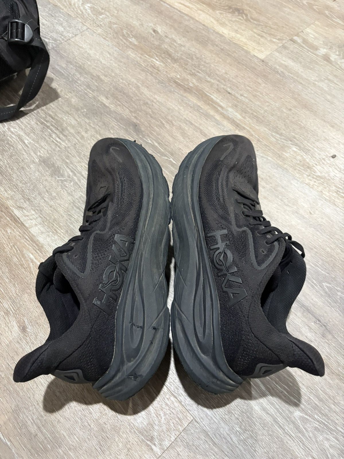 Hoka Hoka Clifton 10 Triple Black Running Shoes Size US 12 / EU 45 - 13 Thumbnail