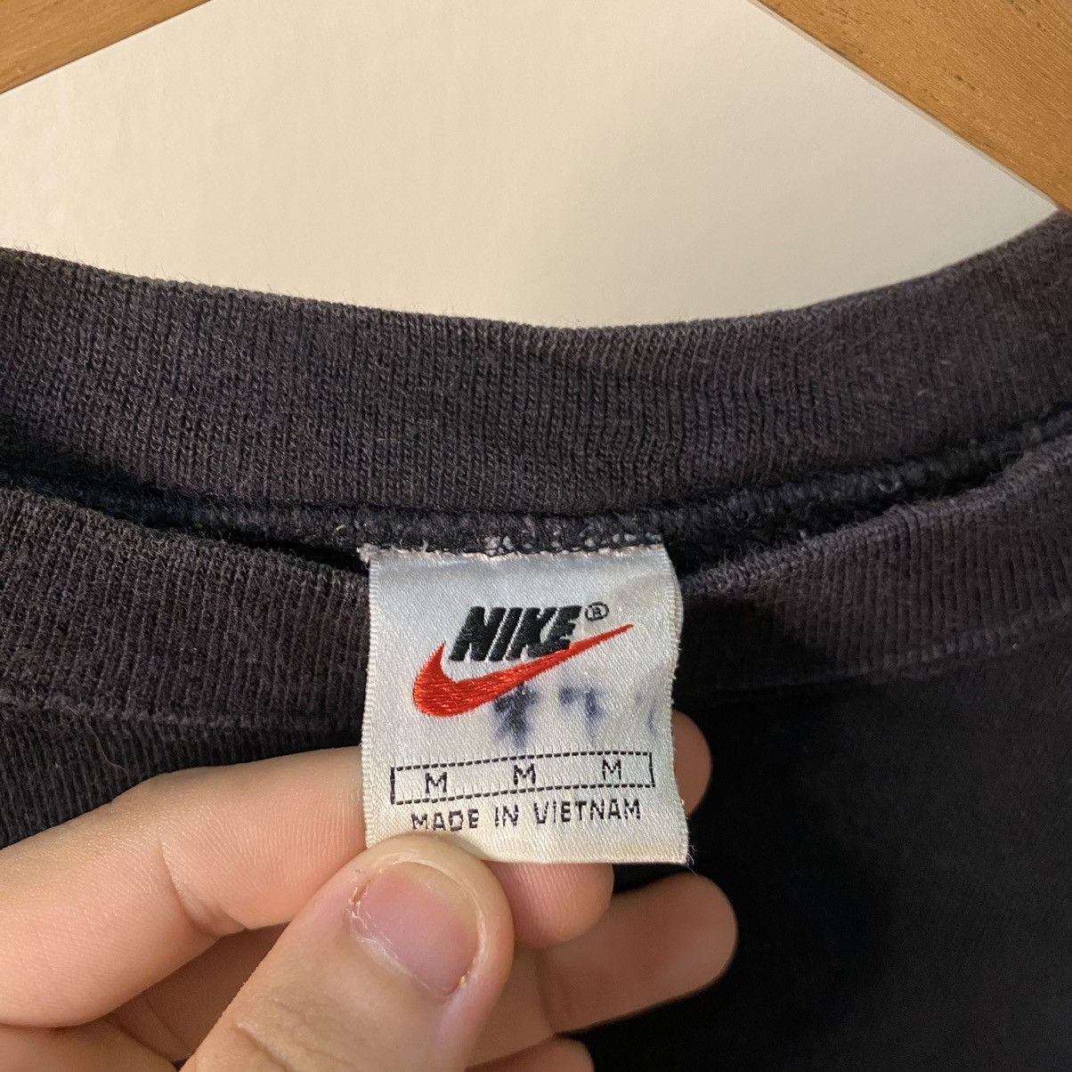 Nike × Vintage 1990s Nike Essential Embroidery Small Swoosh Sweatshirt Size US M / EU 48-50 / 2 - 4 Thumbnail