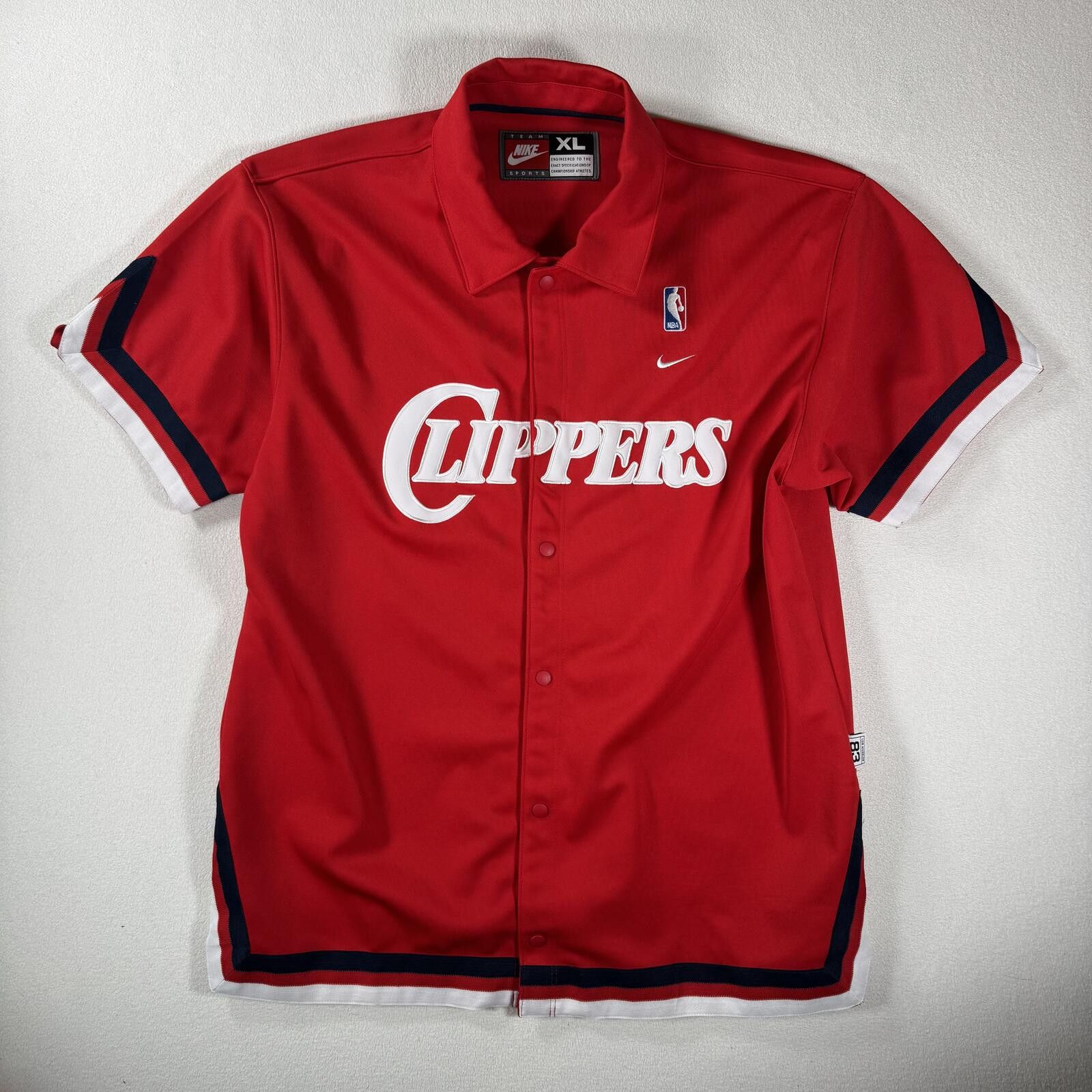 Nike Vintage Nike LA Clippers NBA Warm Up Short Sleeve Jacket Size US XL / EU 56 / 4 - 1 Thumbnail