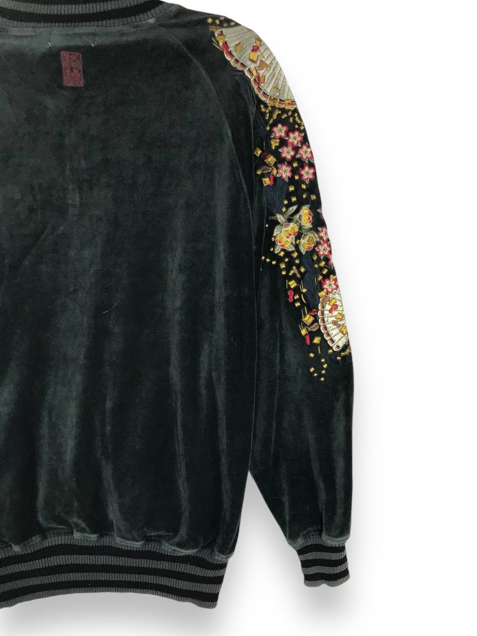 Japanese Brand × Other Jaamine flower sukajan Size US L / EU 52-54 / 3 - 8 Thumbnail