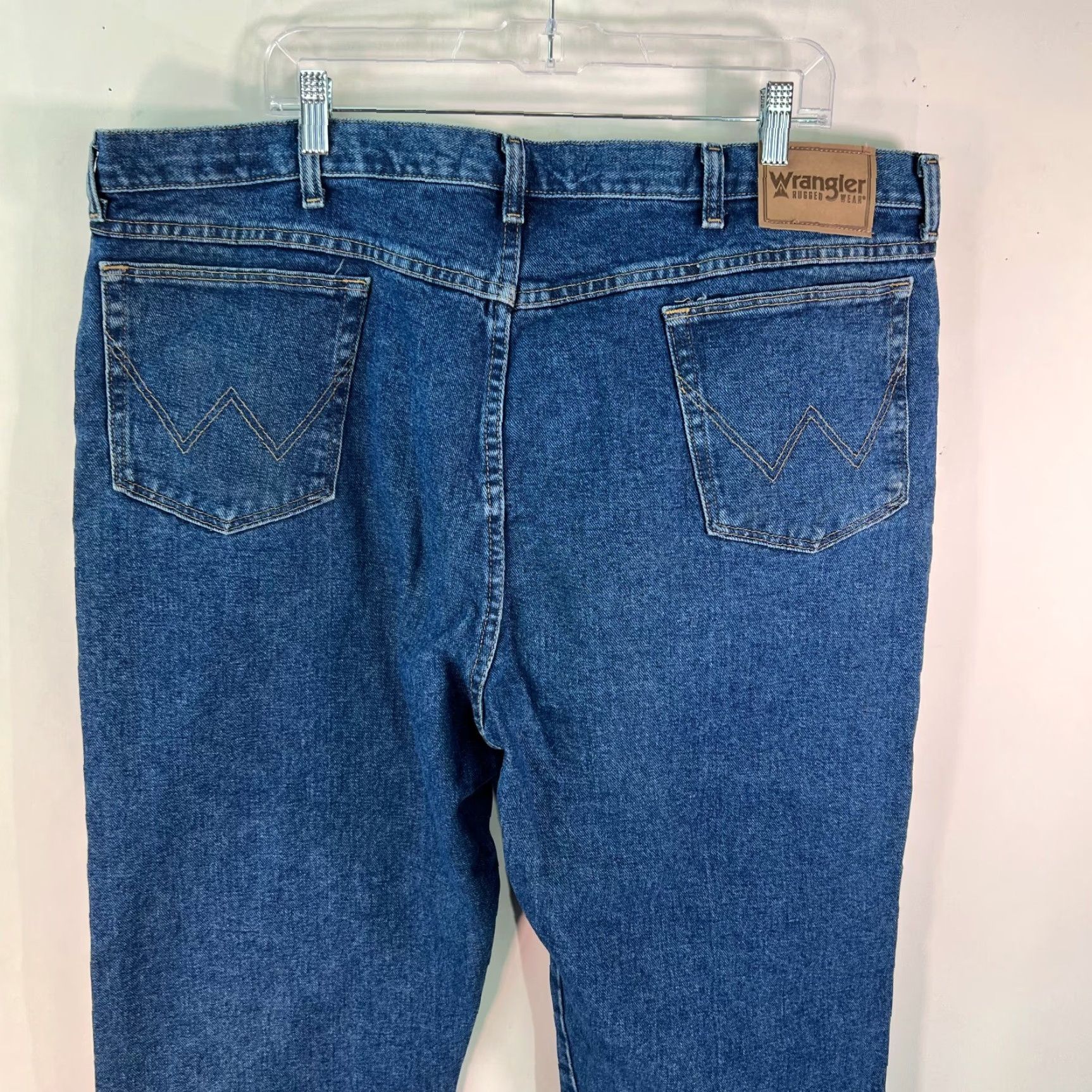 Wrangler Wrangler Mens Straight Jeans Denim Blue 44X30 Regular Mid Rise Carded: 5-Pocket, Belt Loops, Button Closure, 100% Cotton, Mexico, Rugged Wear Size US 44 / EU 60 - 6 Thumbnail