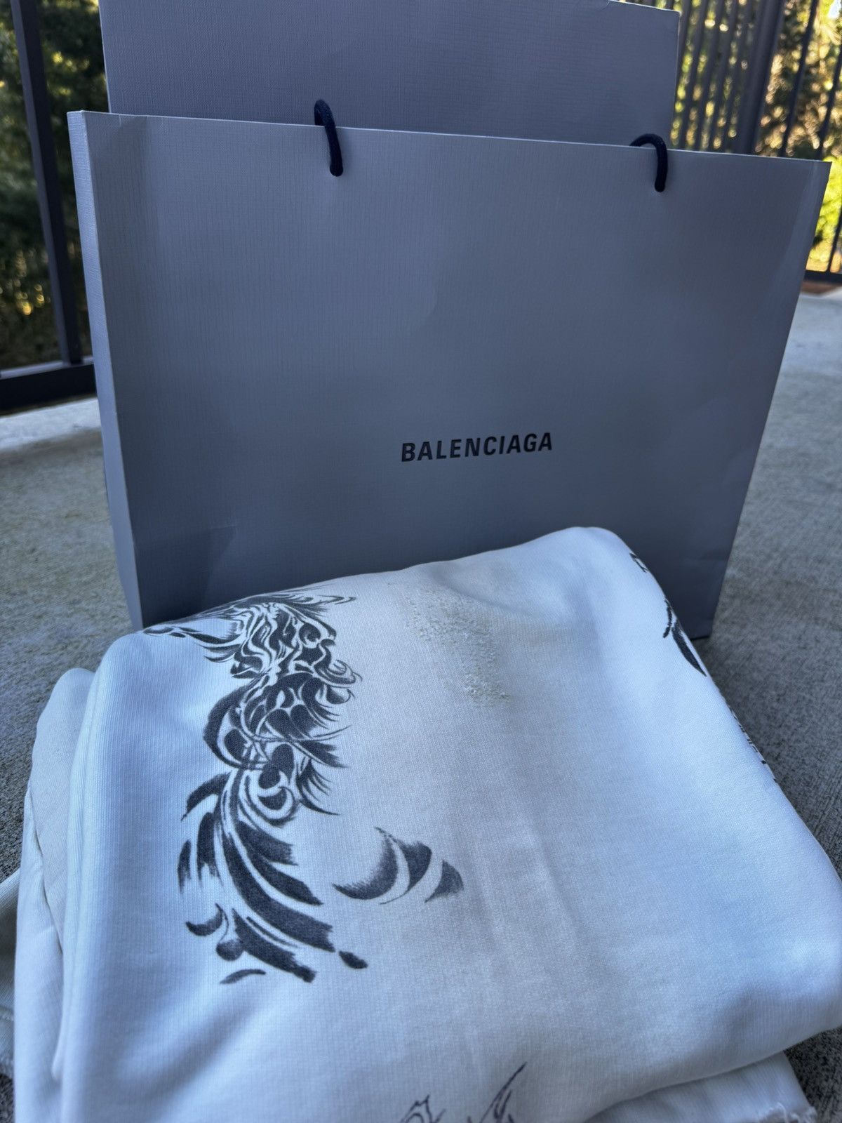 Balenciaga Balenciaga Tattoo Sweatpants Size US 34 / EU 50 - 2 Thumbnail